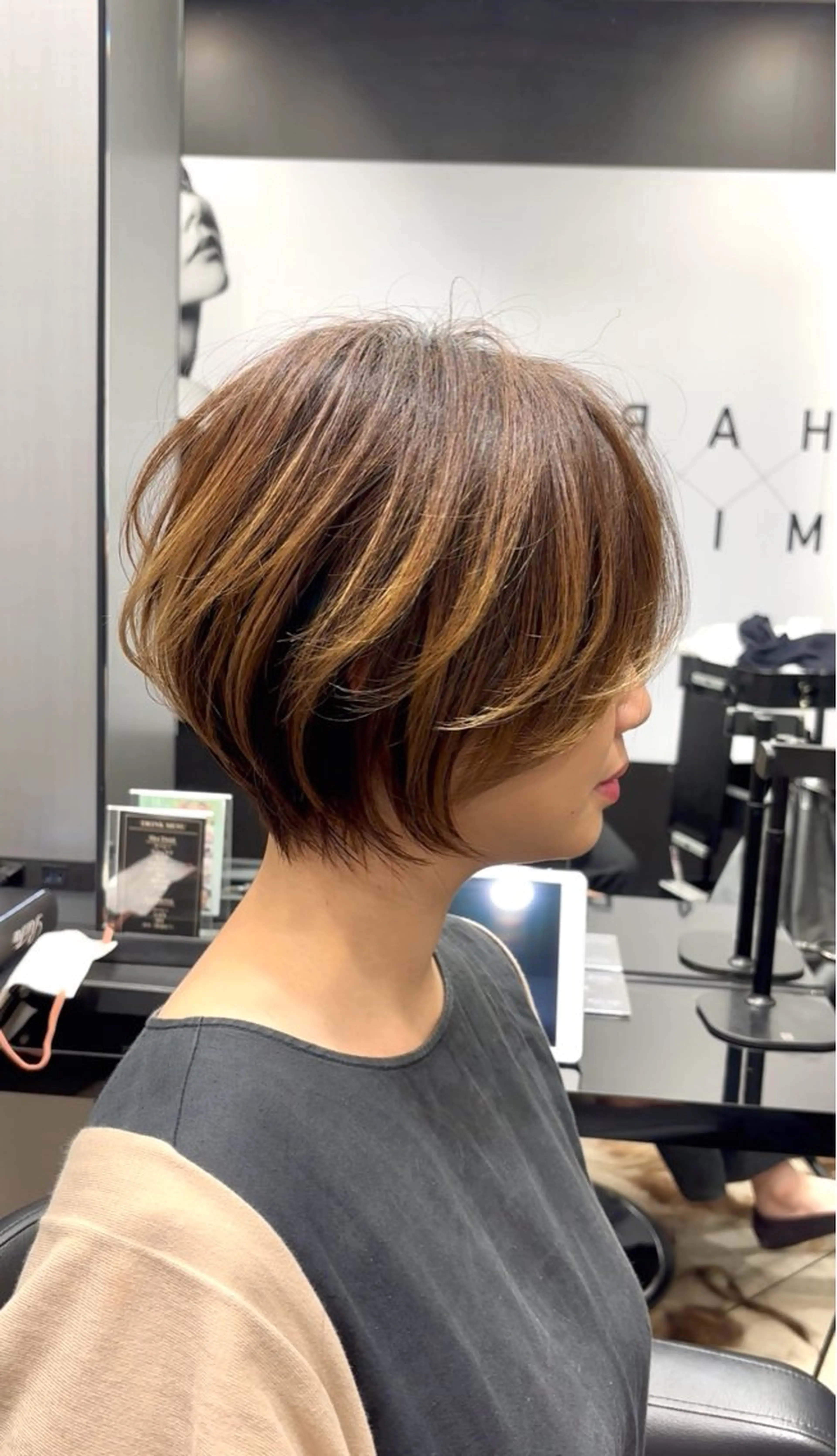 ショート ショートボブ ハンサムショート 丸みショート ボブ くびれヘア HARUKI  MINATO Japan広島紙屋町店所属・hmj紙屋町店 脊戸智志のヘアスタイル