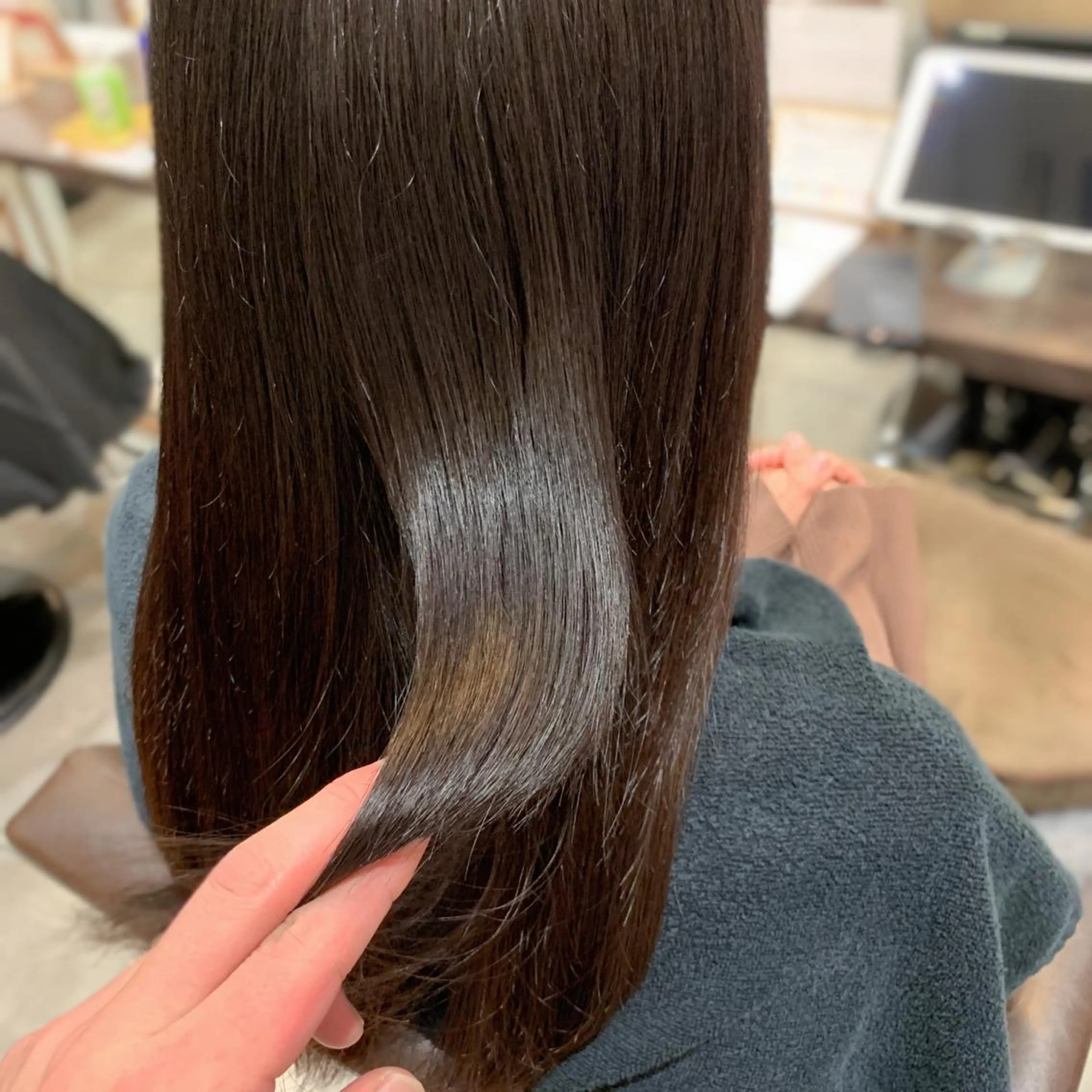 ロング カラー 中村 研介のヘアスタイル