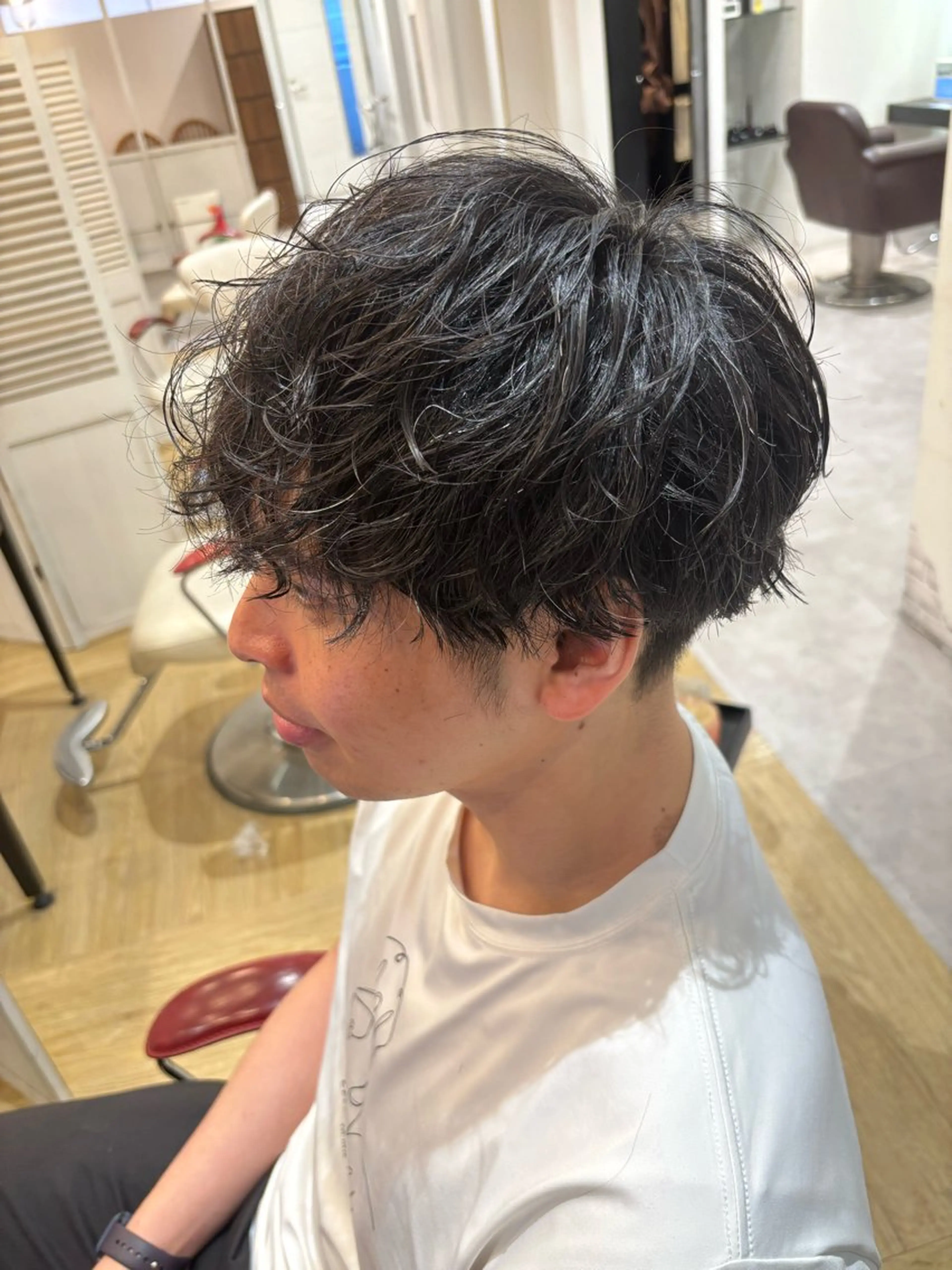 ミディアム パーマ メンズ ミディアムパーマ メンズパーマ メンズ特化／韓国風 /江戸谷大晴のヘアスタイル