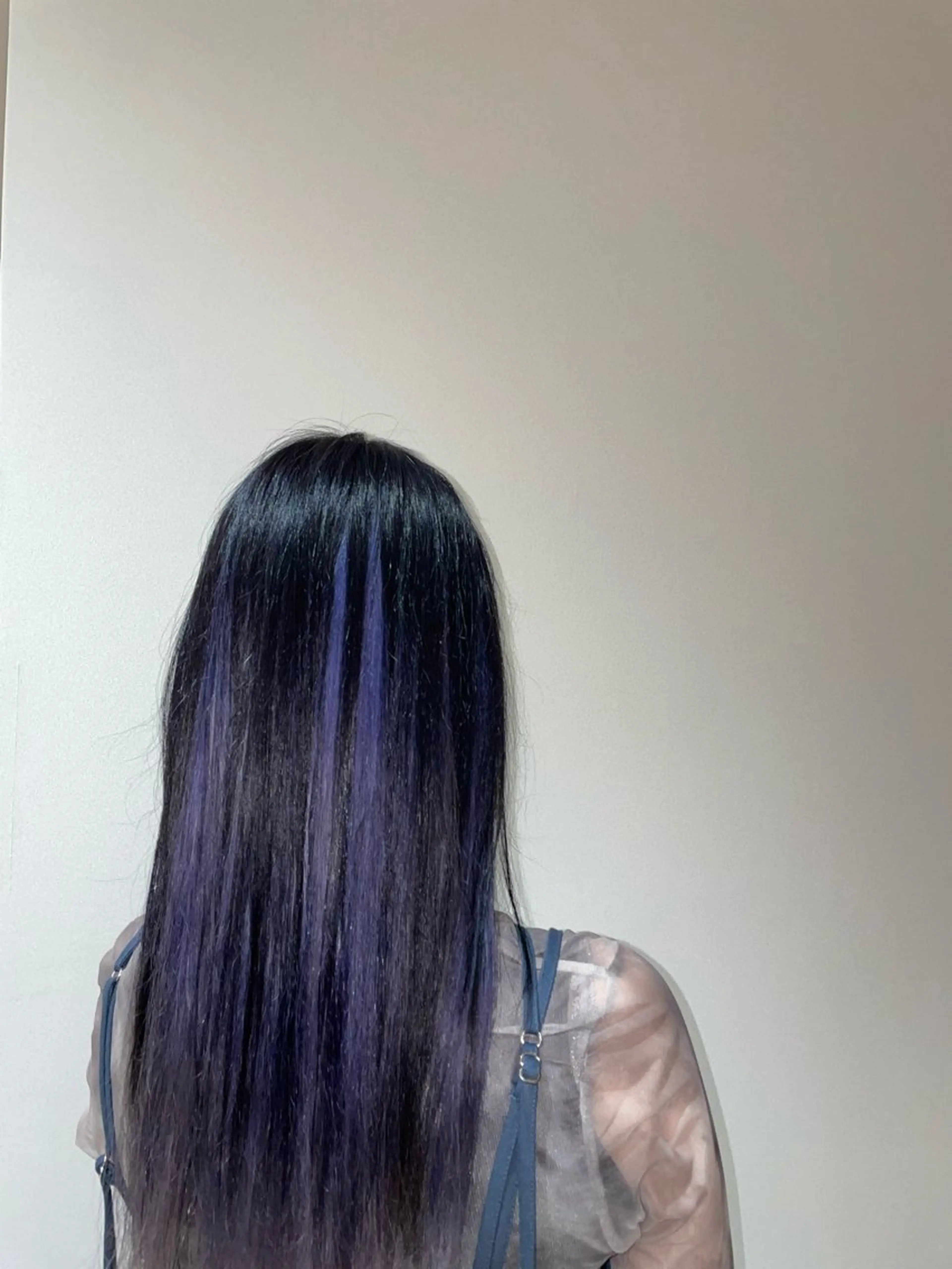 ロング カラー インナーカラー OASIS AVEDA 立川所属・ボブ/ショート/ ゆづきのヘアスタイル