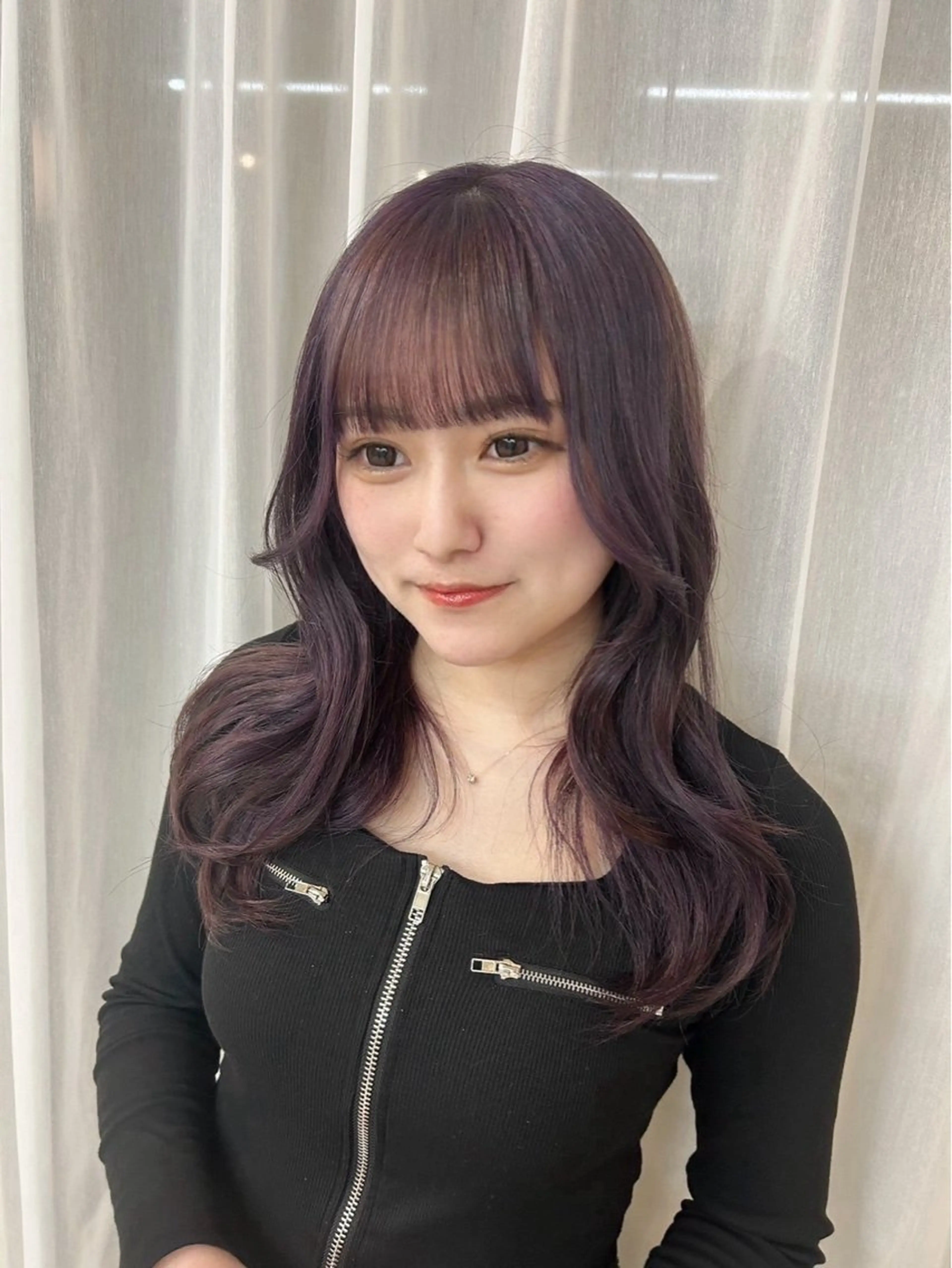 セミロング カラー suri-ru hair【スリールヘアー】所属・FURUSAWA AOIのヘアスタイル