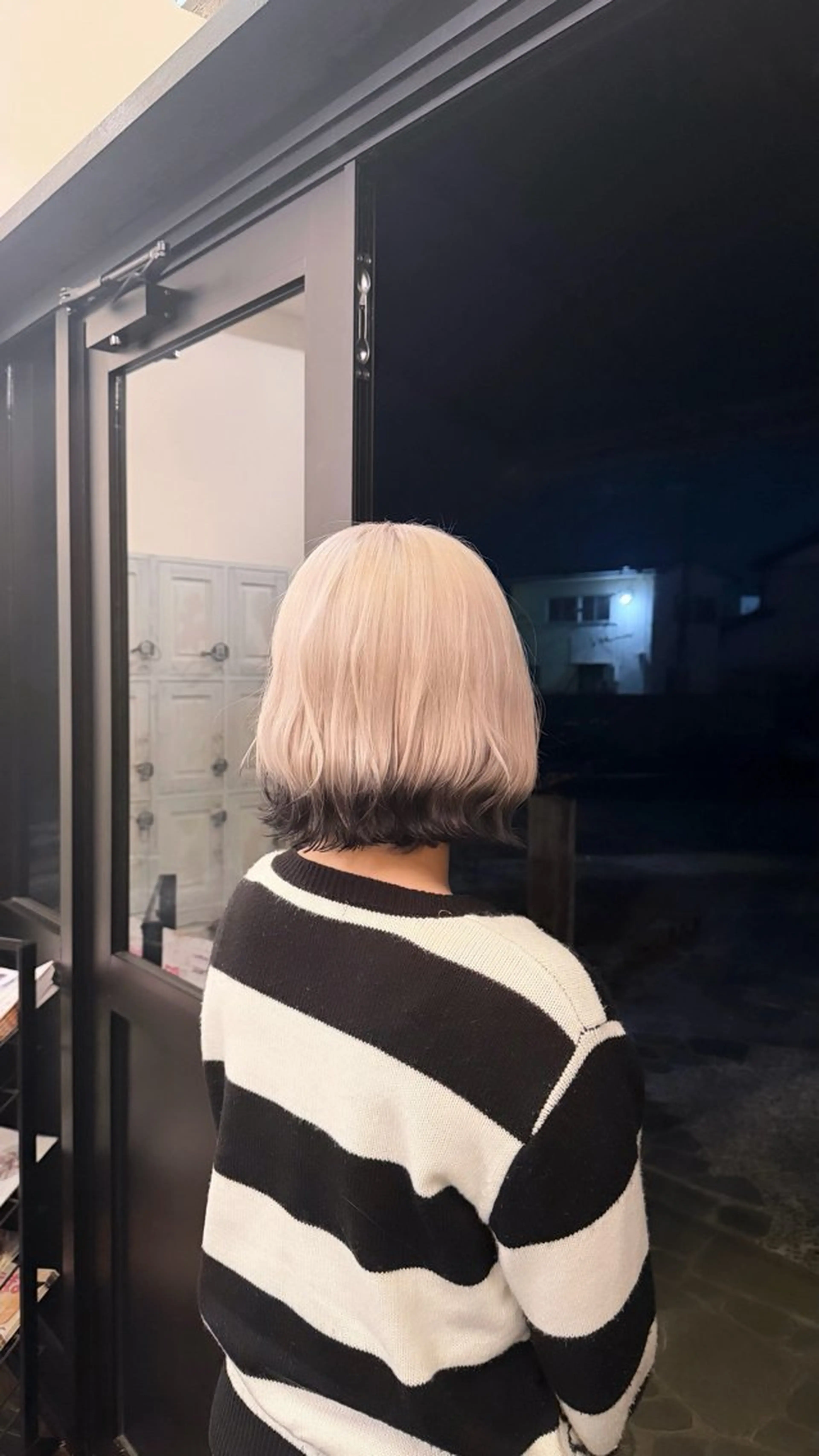 ショート カラー ヘアカラー トリートメント ルプラボウ/梨菜/ ハイトーン/ブリーチのヘアスタイル