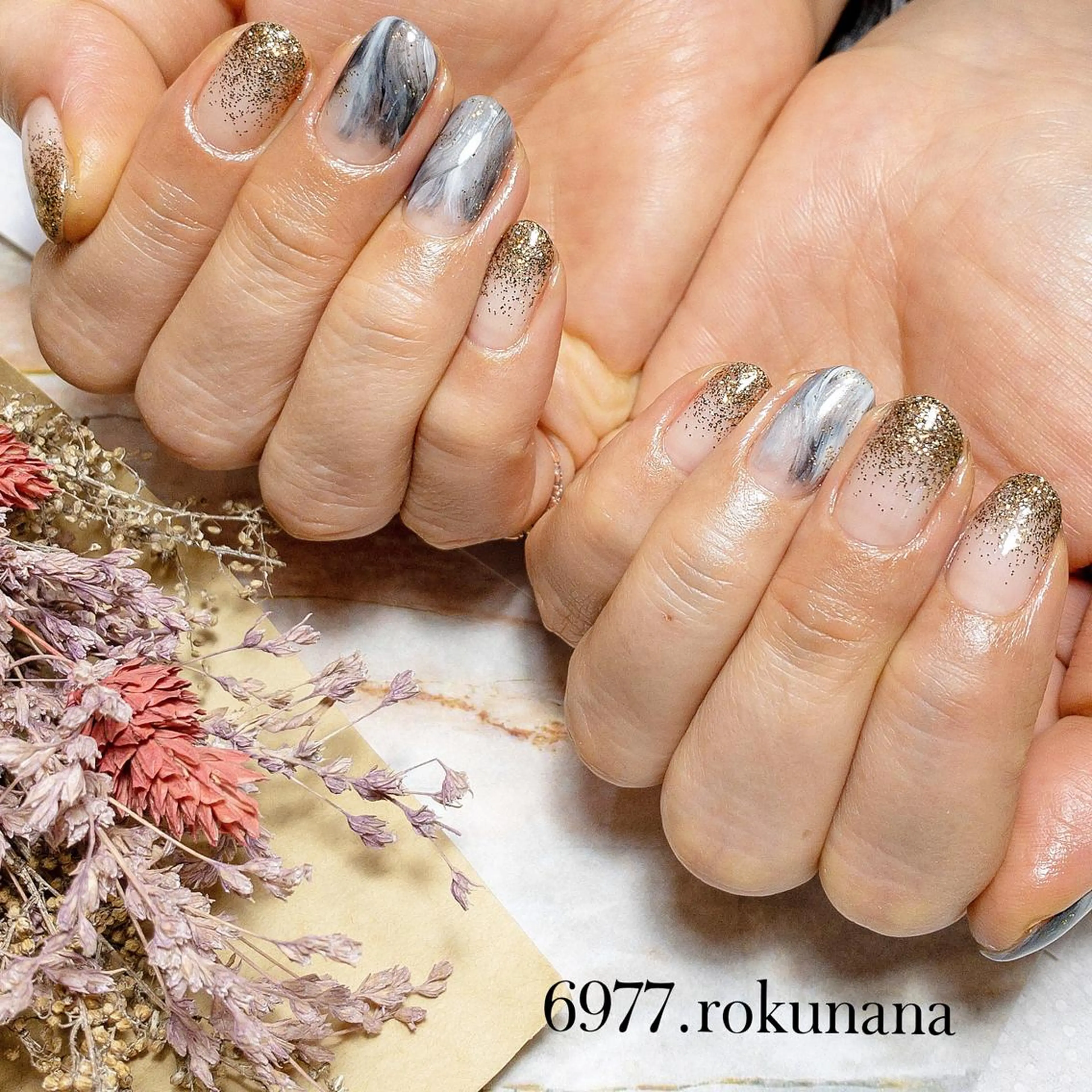 ネイル rokunana 佐野のネイルデザイン