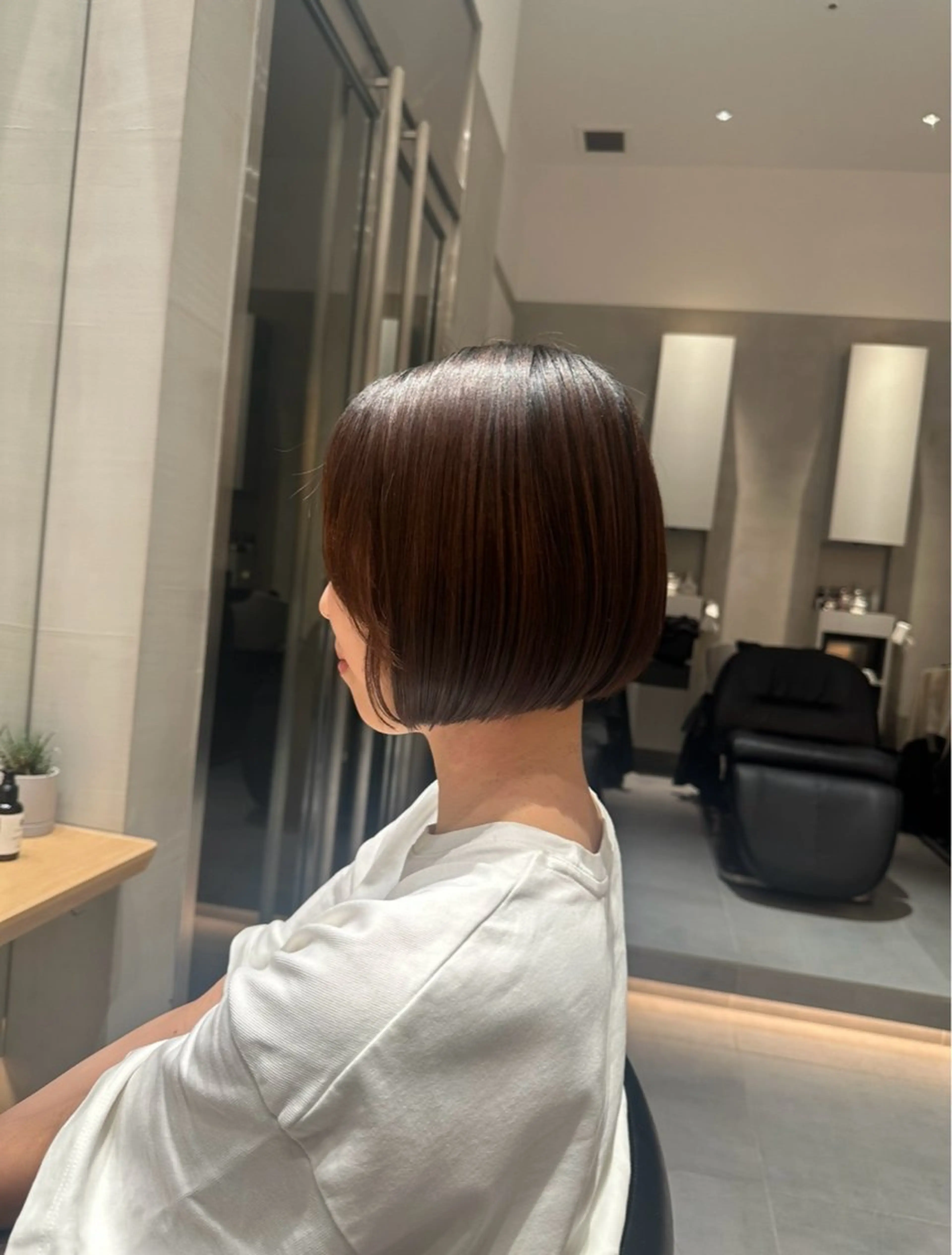 ミディアム 暗髪🐈‍⬛艶髪☔︎ 愛弥のヘアスタイル