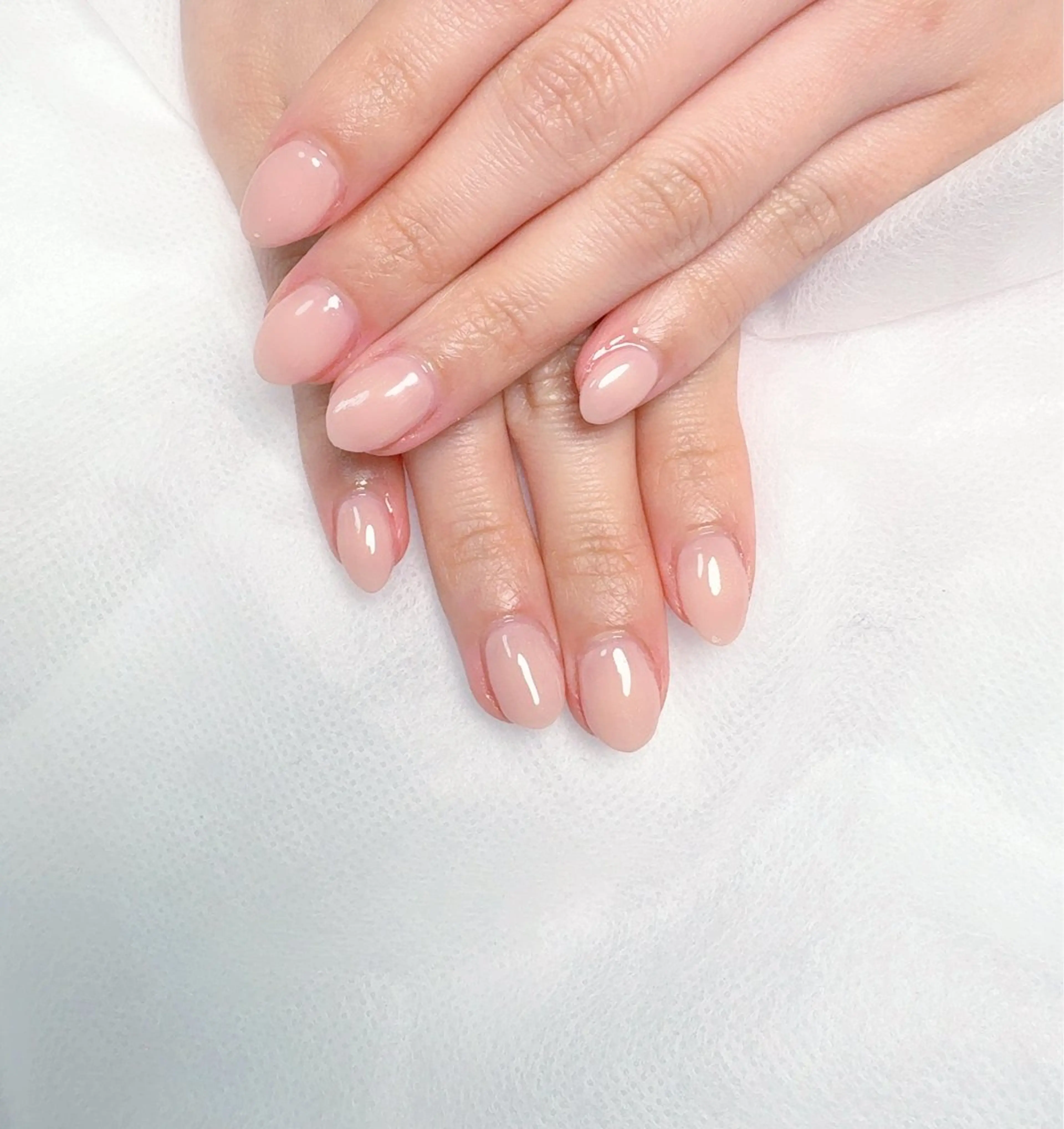 ネイル pink ladyサロン所属・べ にのネイルデザイン