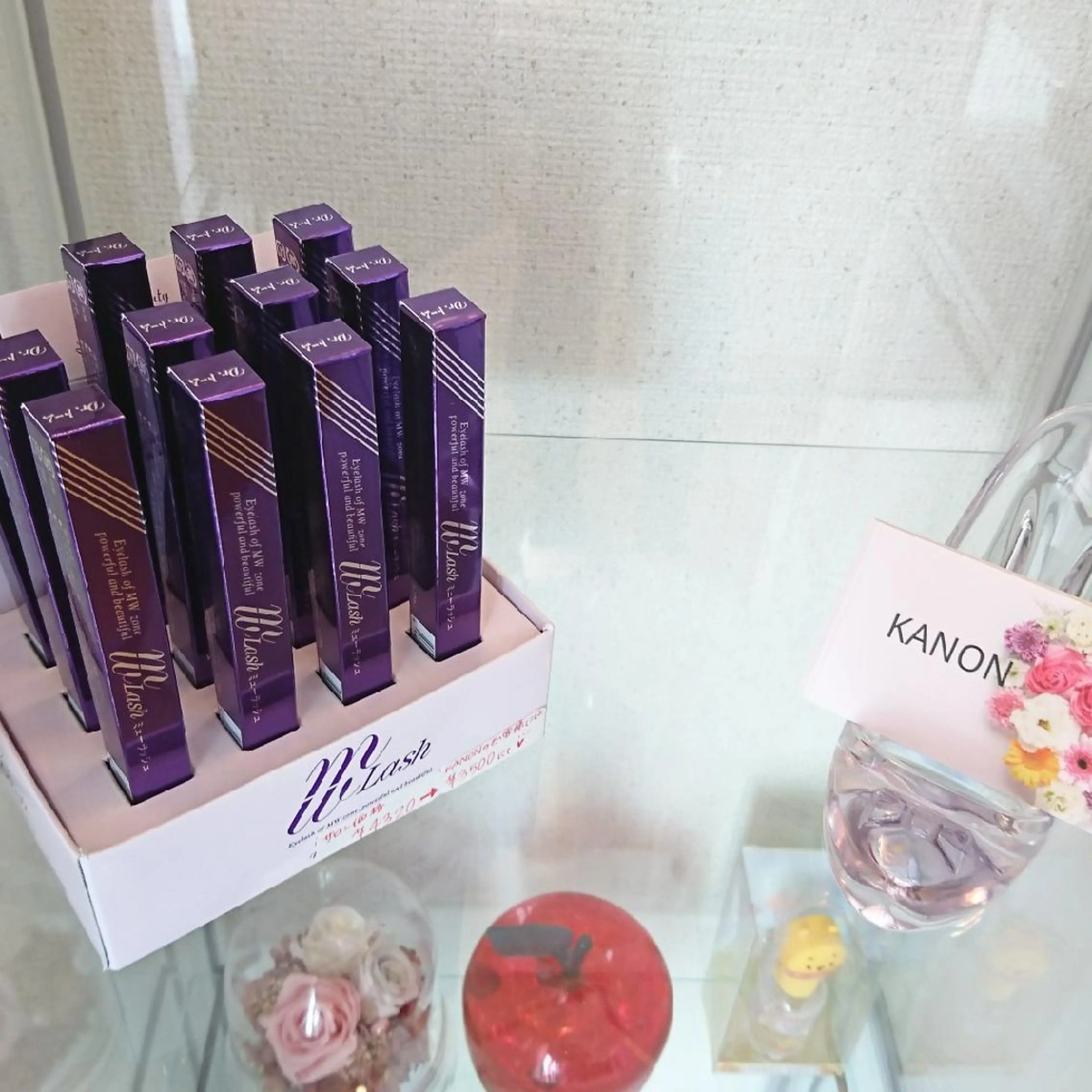 マツエク・マツパ KANON所属・☆ KANON☆のネイルデザイン