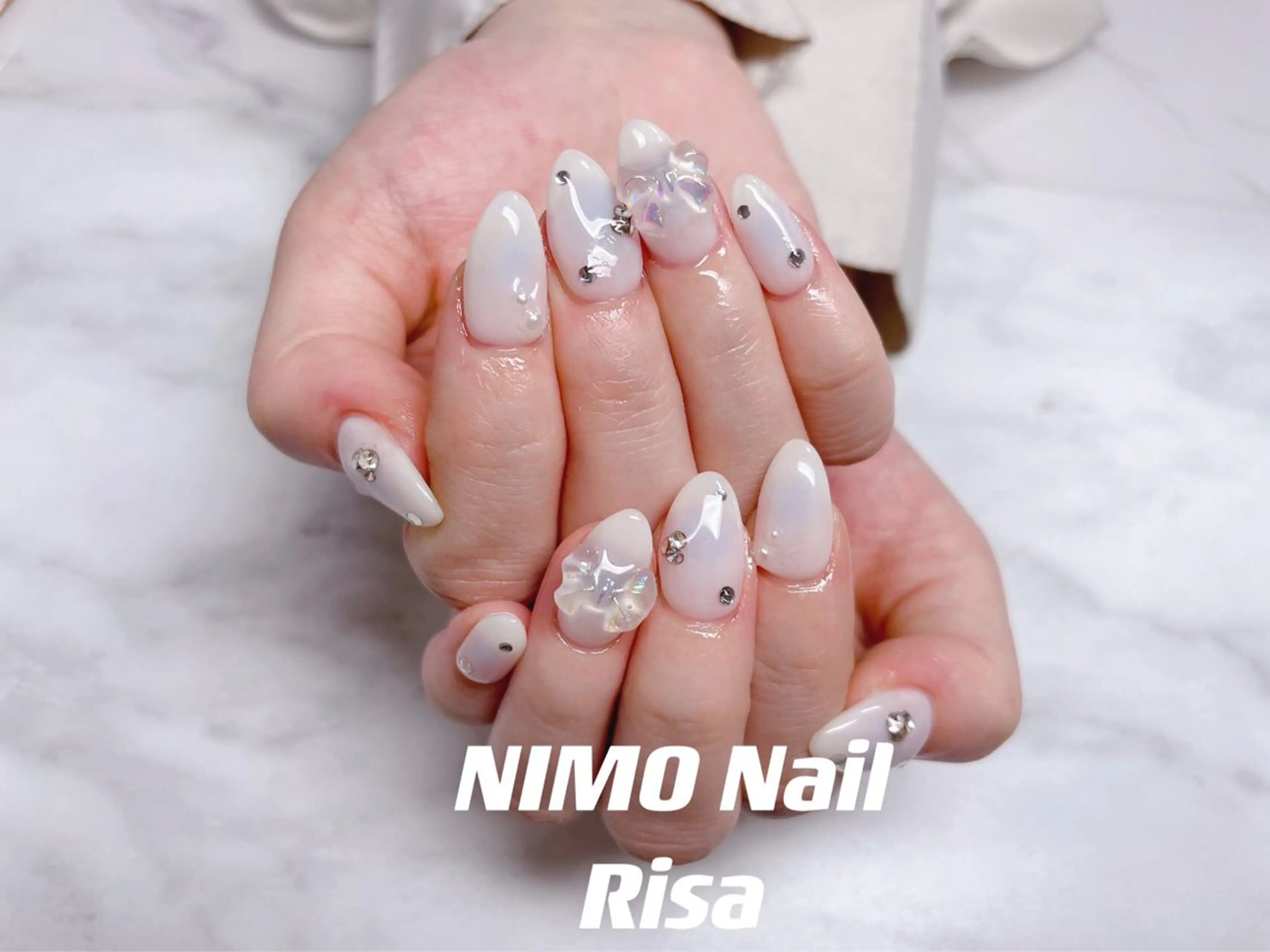 ネイル ハンドネイル RI SA☀️ リサのネイルデザイン
