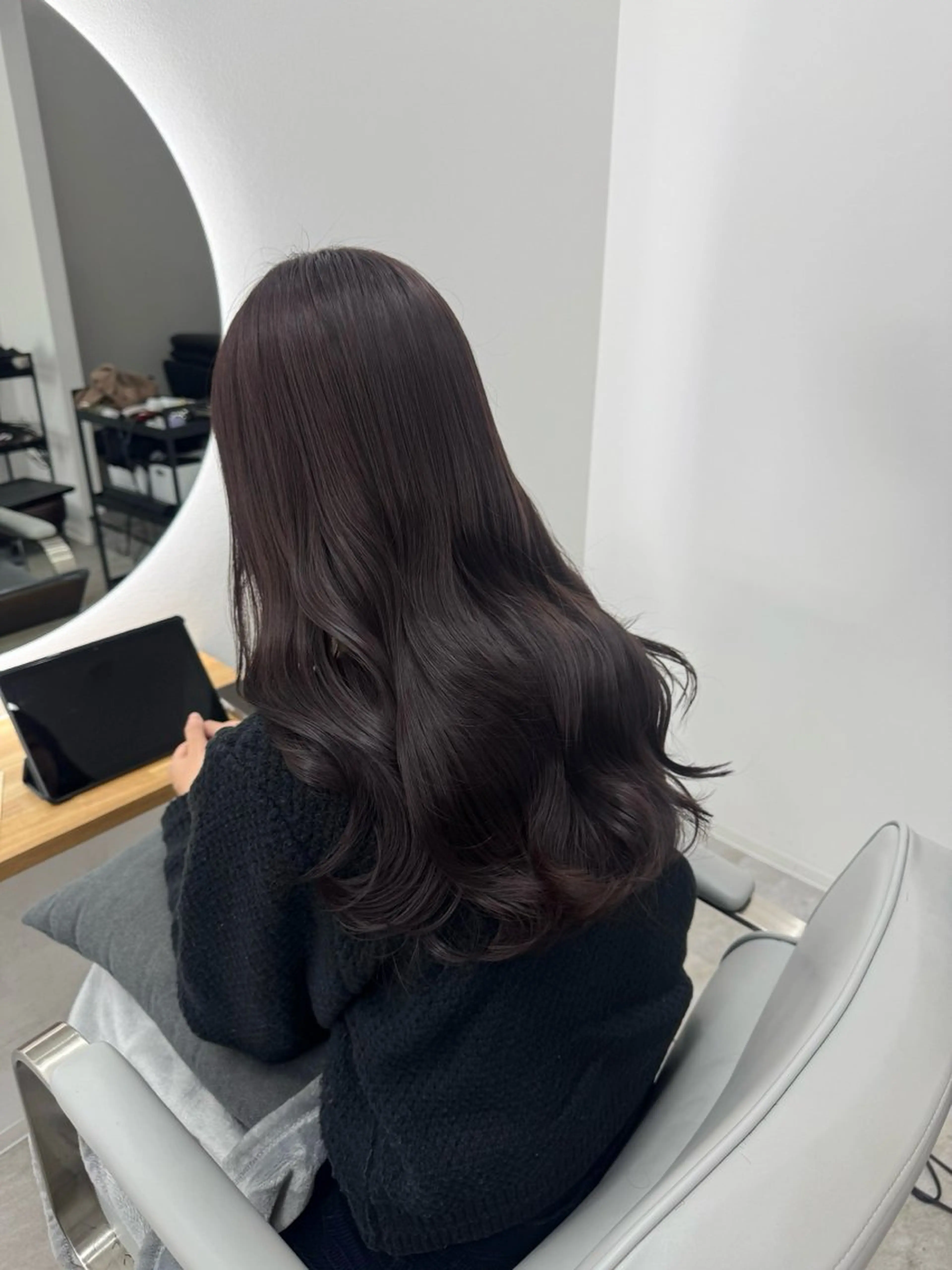 ロング レイヤーカット ベージュ/KANAのヘアスタイル