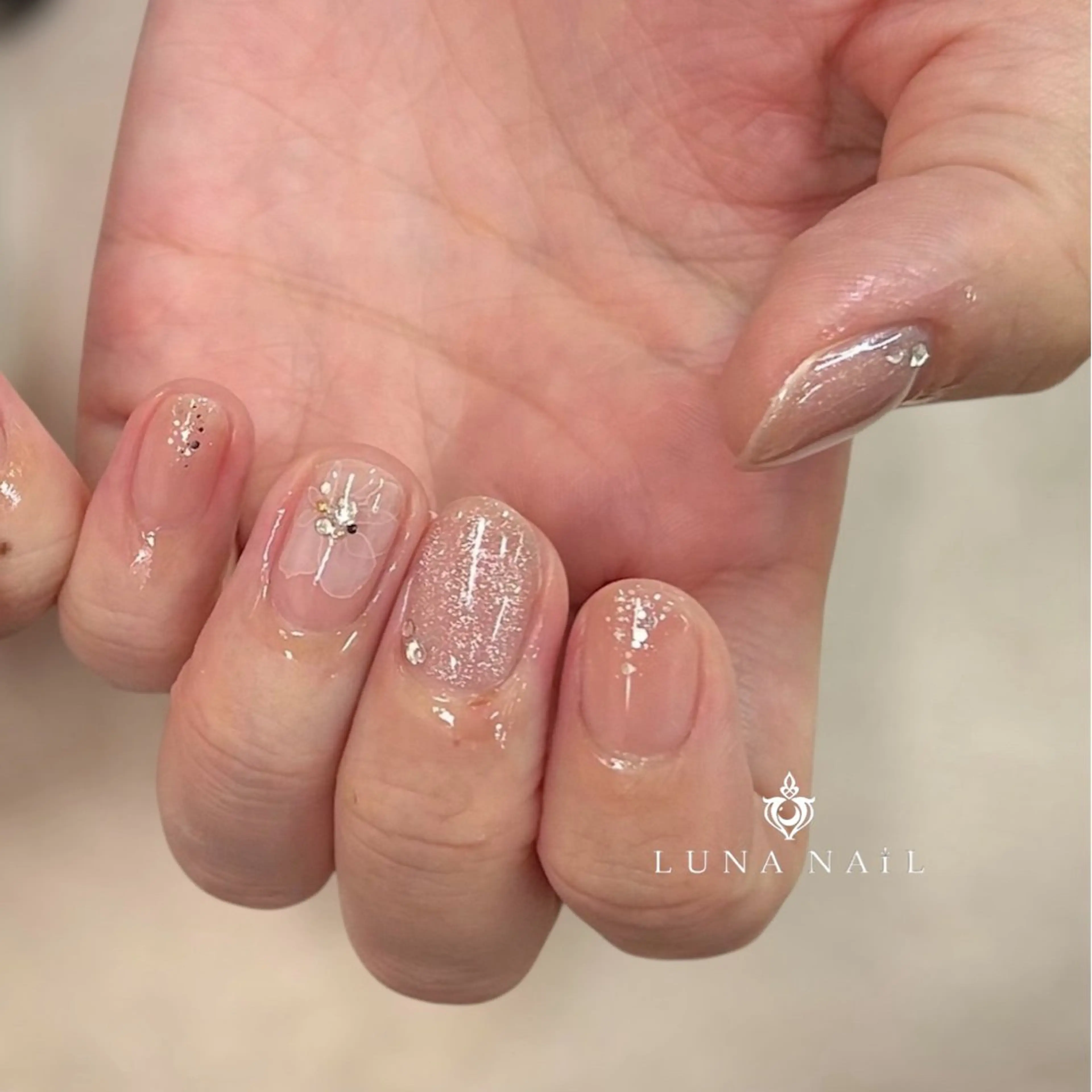 ネイル ハンドネイル アトリエ　ミモザ所属・いまむら あかりのネイルデザイン