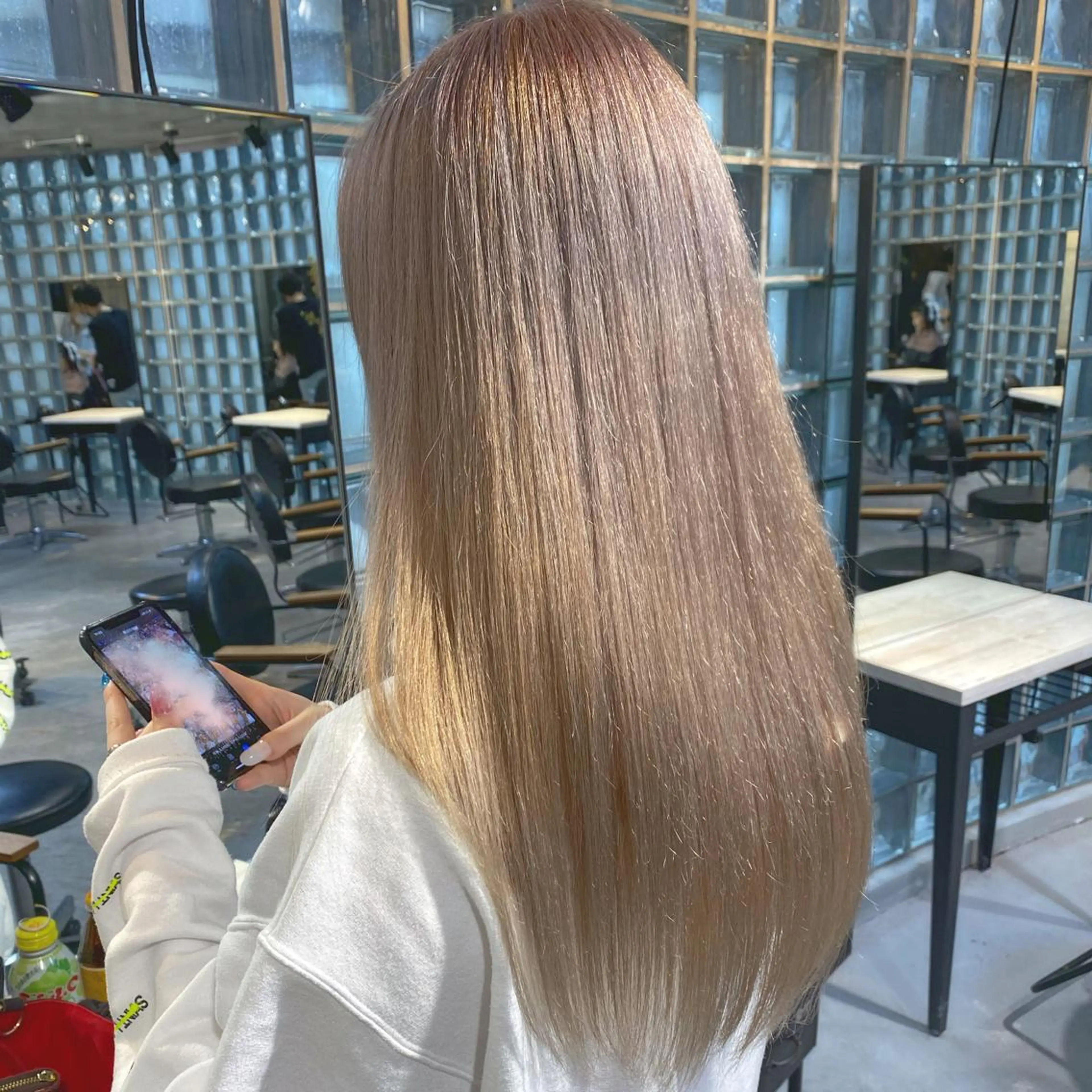 ロング 大橋 美咲のヘアスタイル