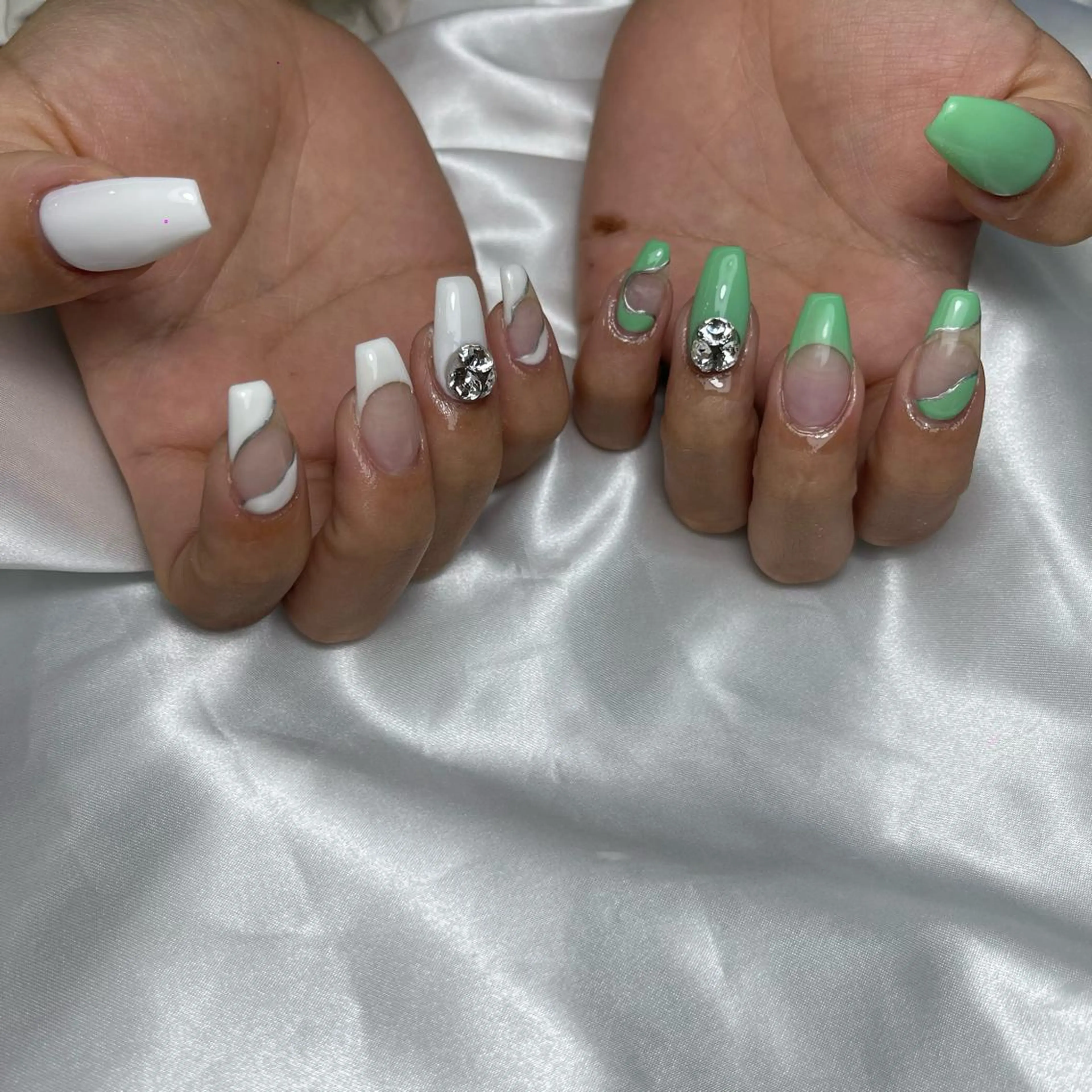 ネイル ALPHA. リリカのネイルデザイン