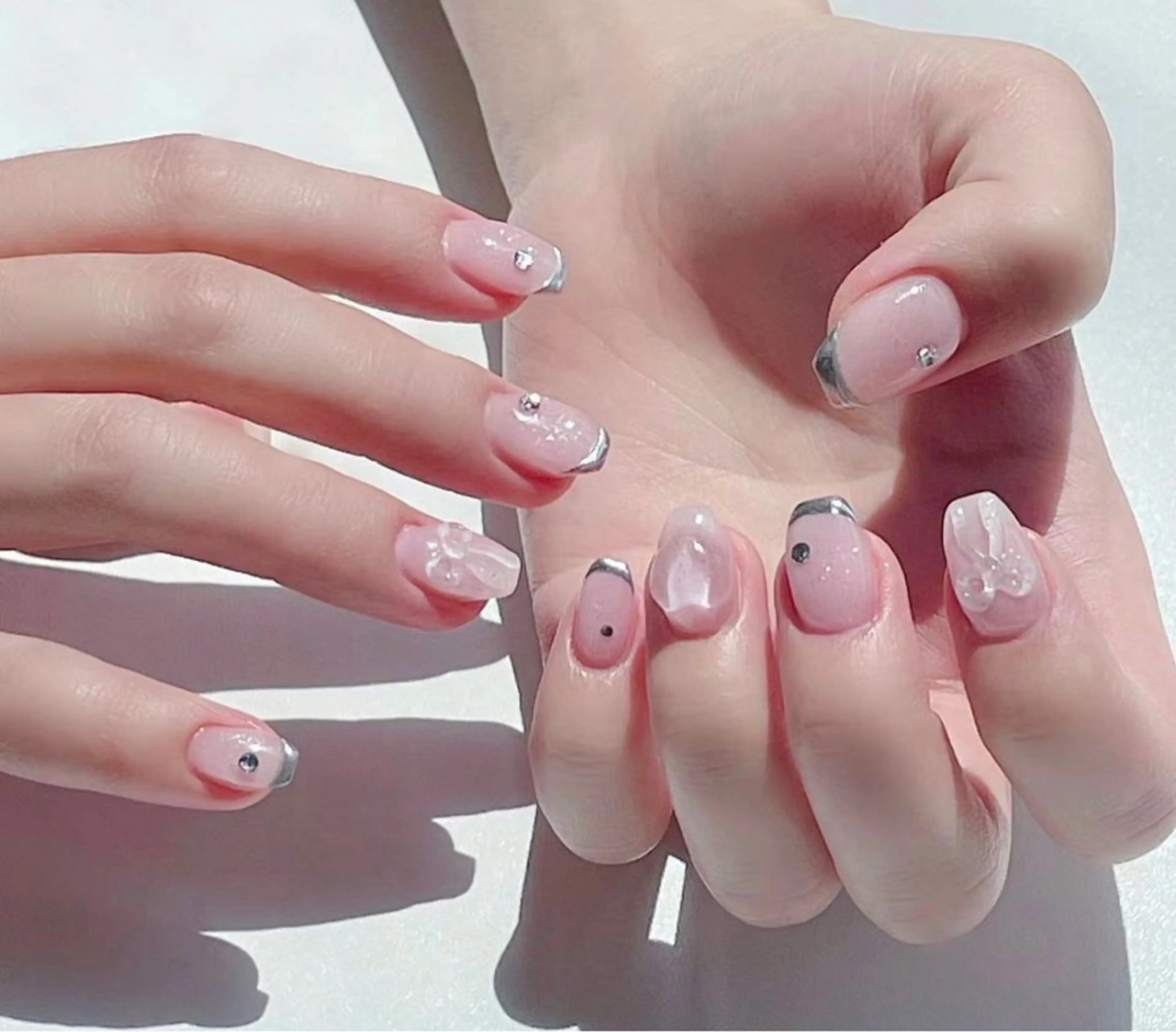 ネイル ハンドネイル ハンドケア 🍑 momo_nailのネイルデザイン