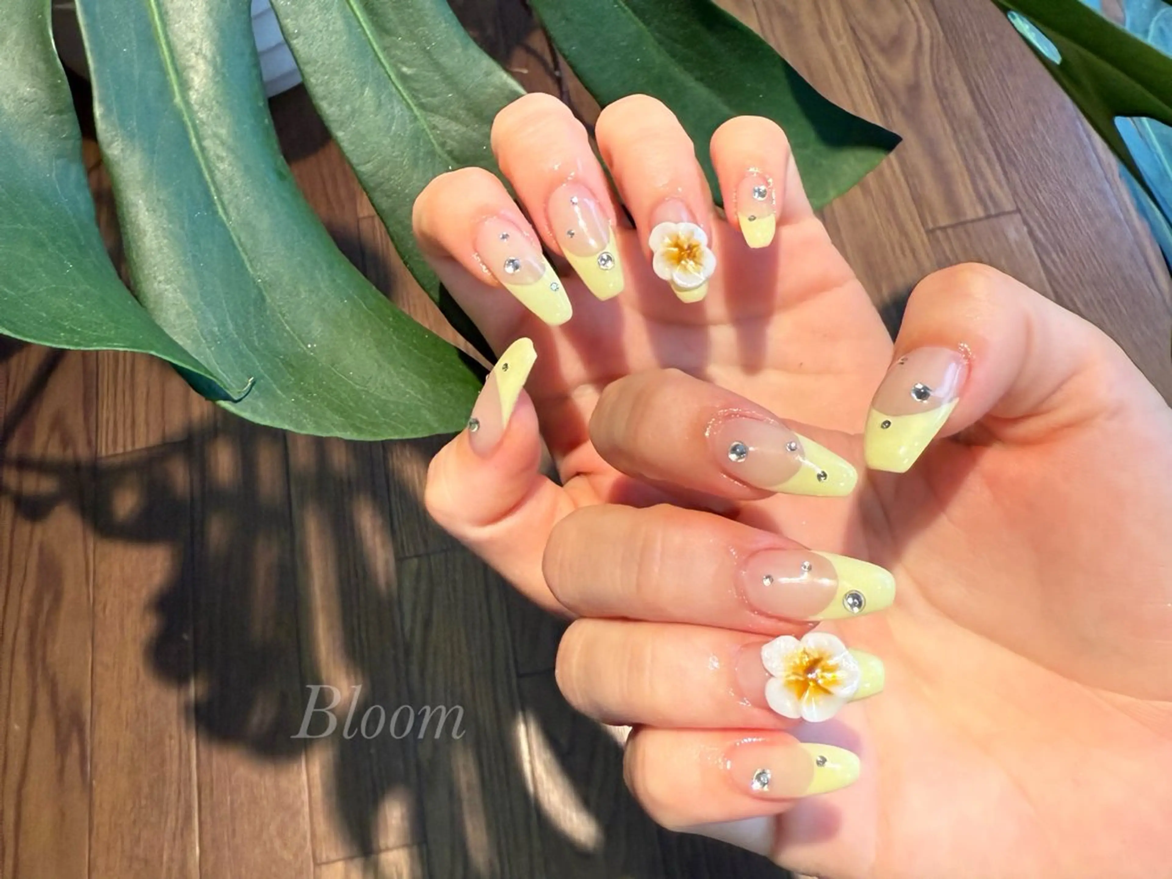 ネイル Bloom a nail studio所属・松下 未来のネイルデザイン