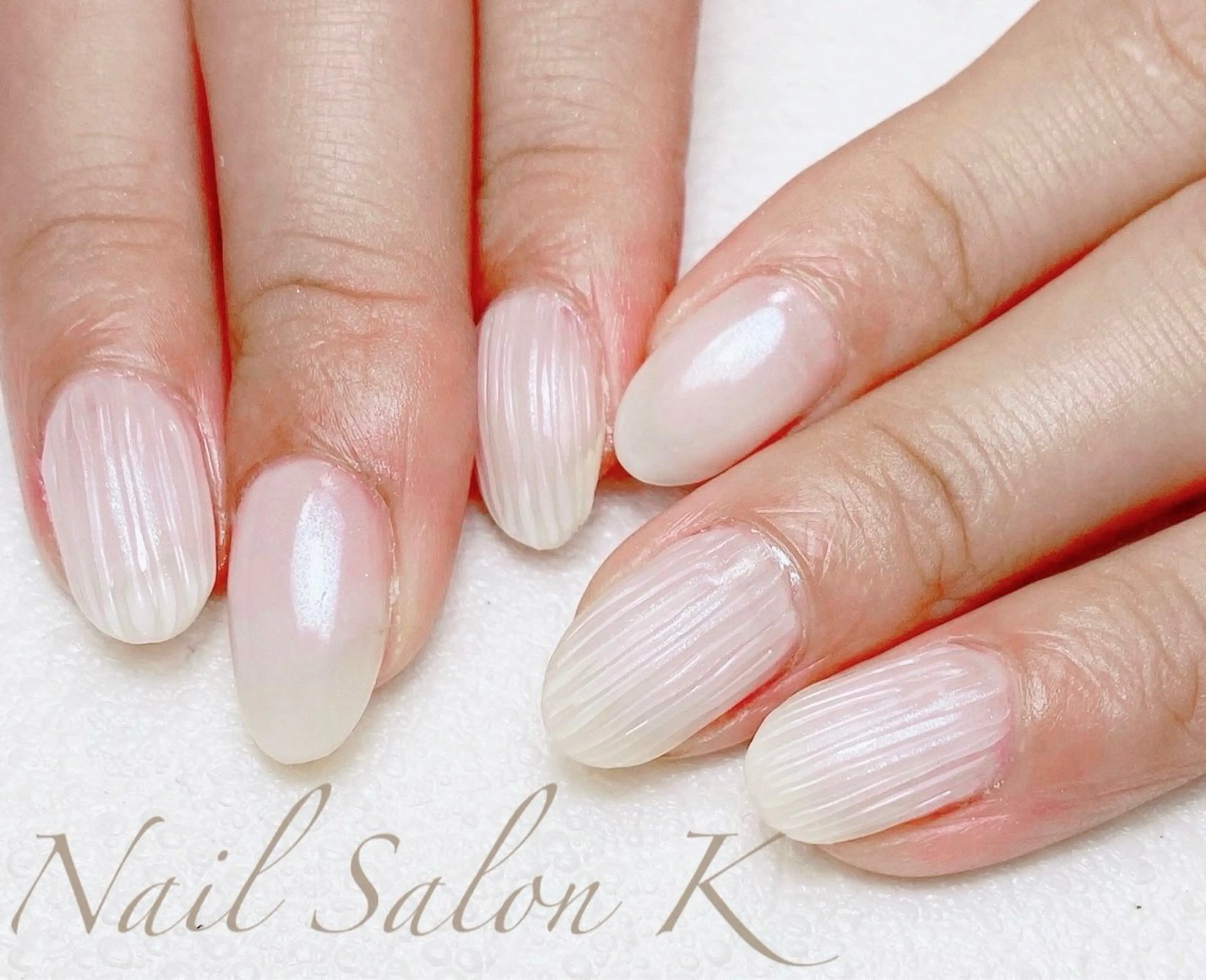 ネイル ミラーネイル 持ち込み ホワイト ハンドネイル Nail Salon K 🧸美爪育成のネイルデザイン