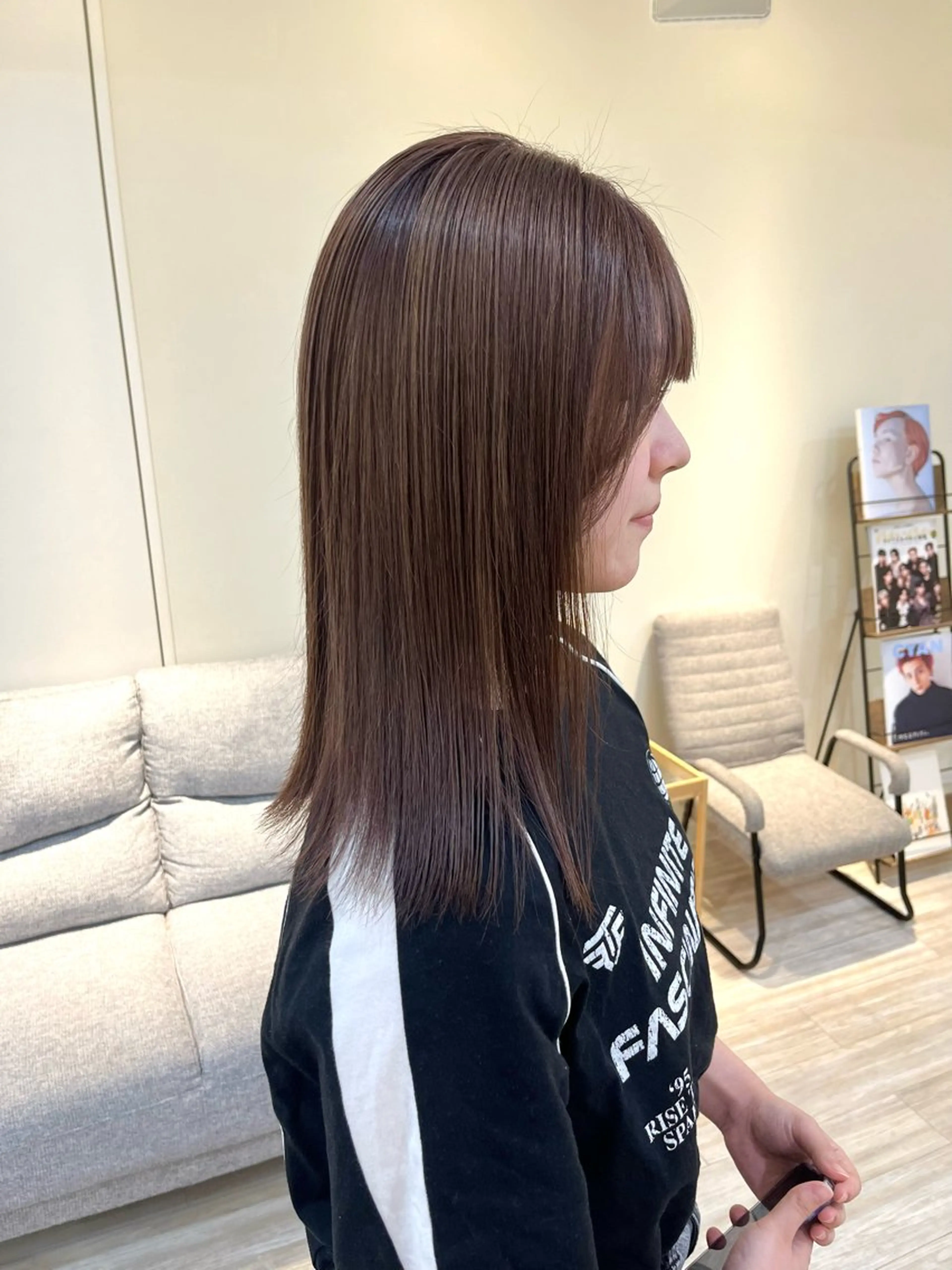 ミディアム カラー つぼみ/パーマ ／レイヤー／ボブのヘアスタイル