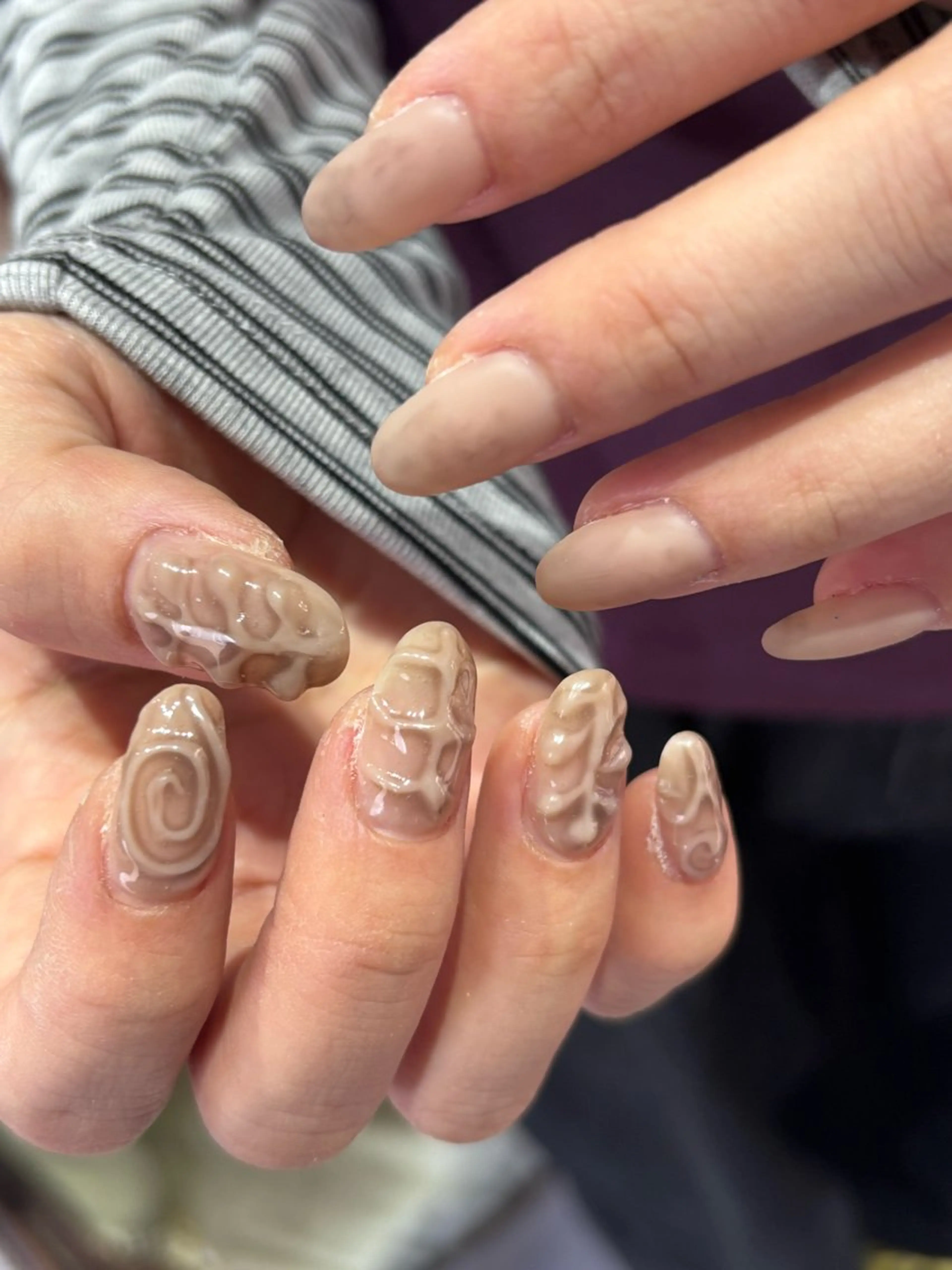 ネイル ハンドネイル 🪐富島彩夏 /海外nail🪐のネイルデザイン