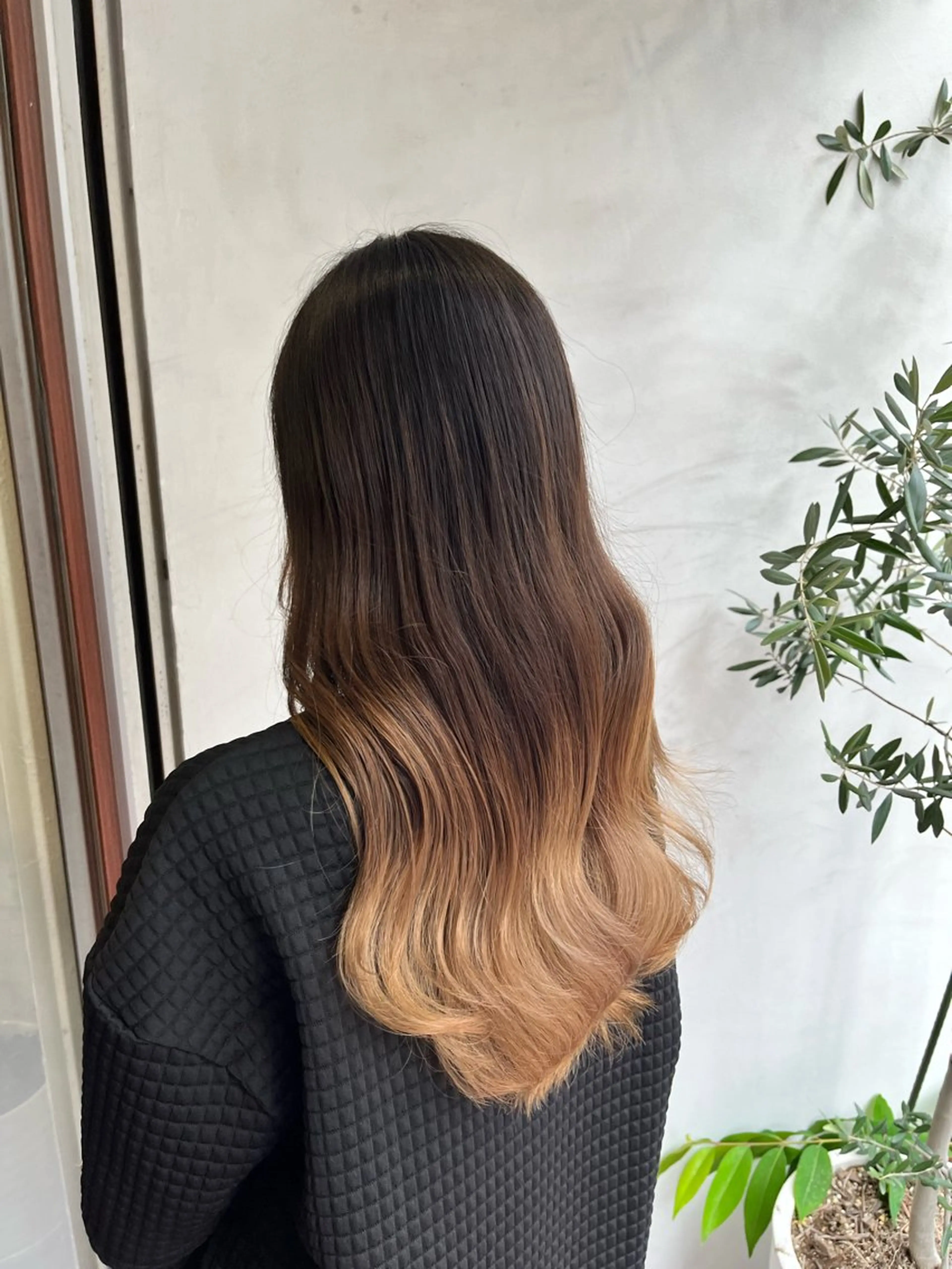 ロング カラー インナーカラー ヘアカラー トリートメント 🫧艶髪デザイナー 🫧白石航汰のヘアスタイル