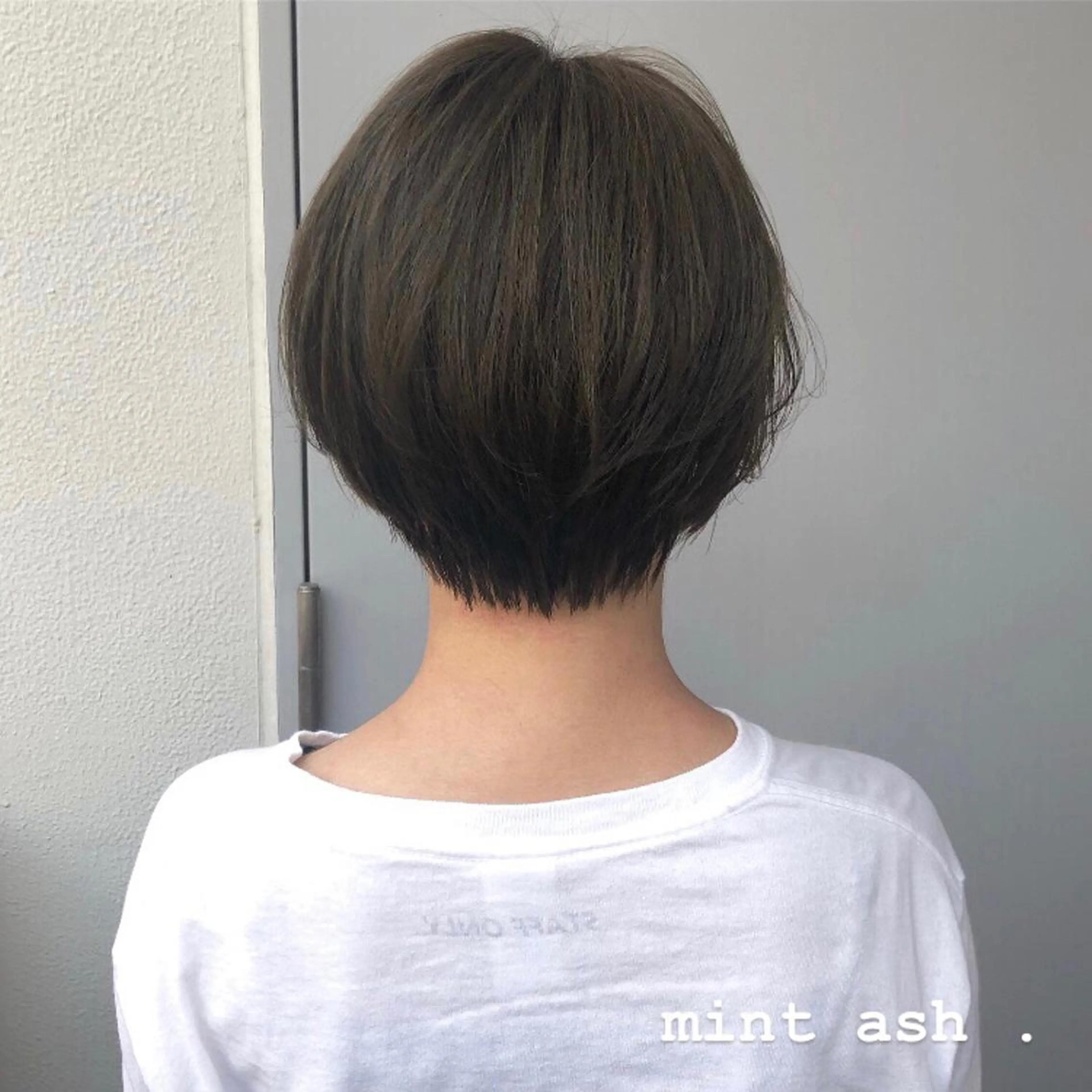 ミディアム カラー ヘアアレンジ アッシュ ミント トレンド眉🌈✨ arisaの眉毛・アイブロウイメージ