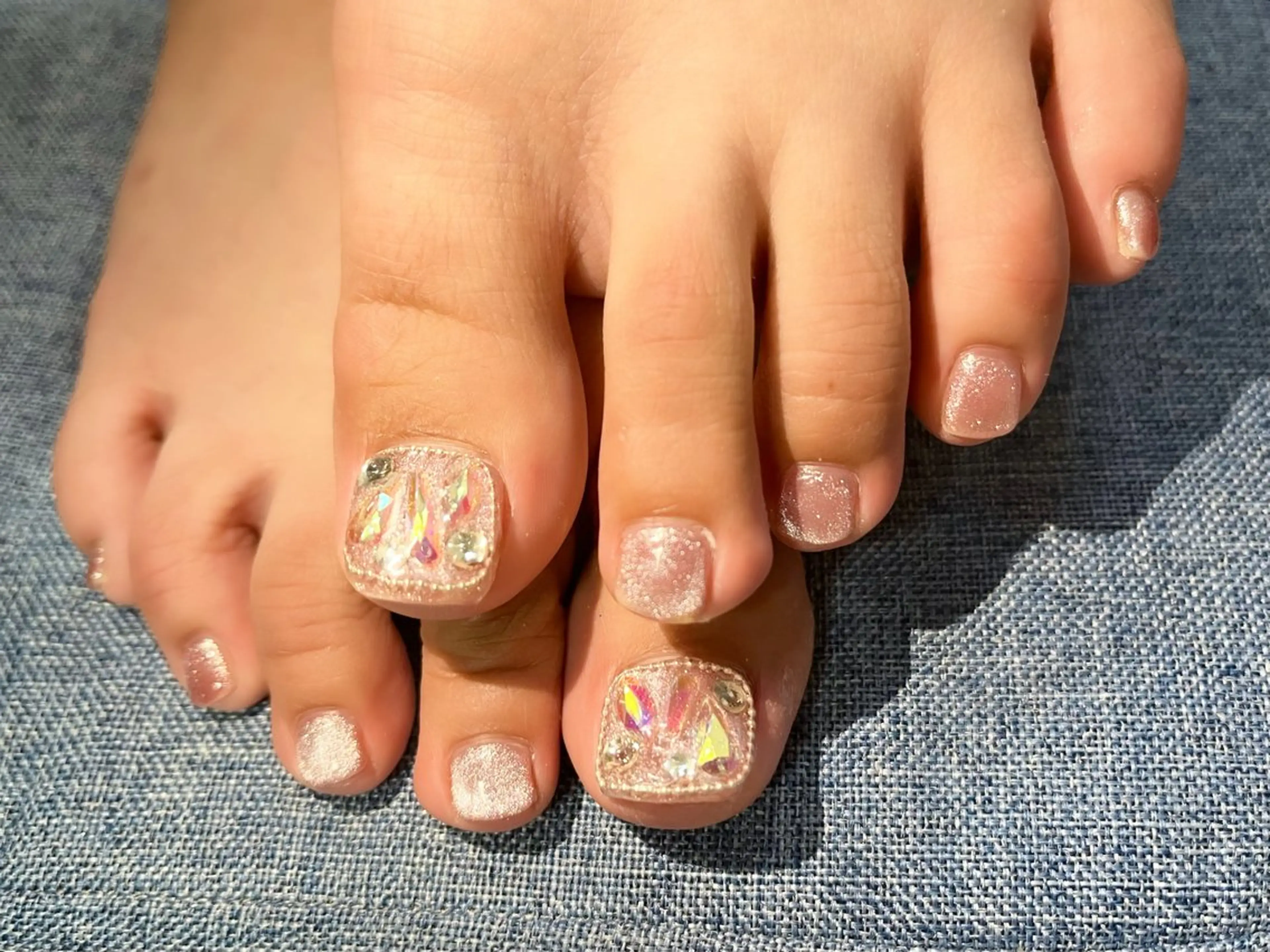 ネイル フットネイル Ravi 胡町のネイルデザイン