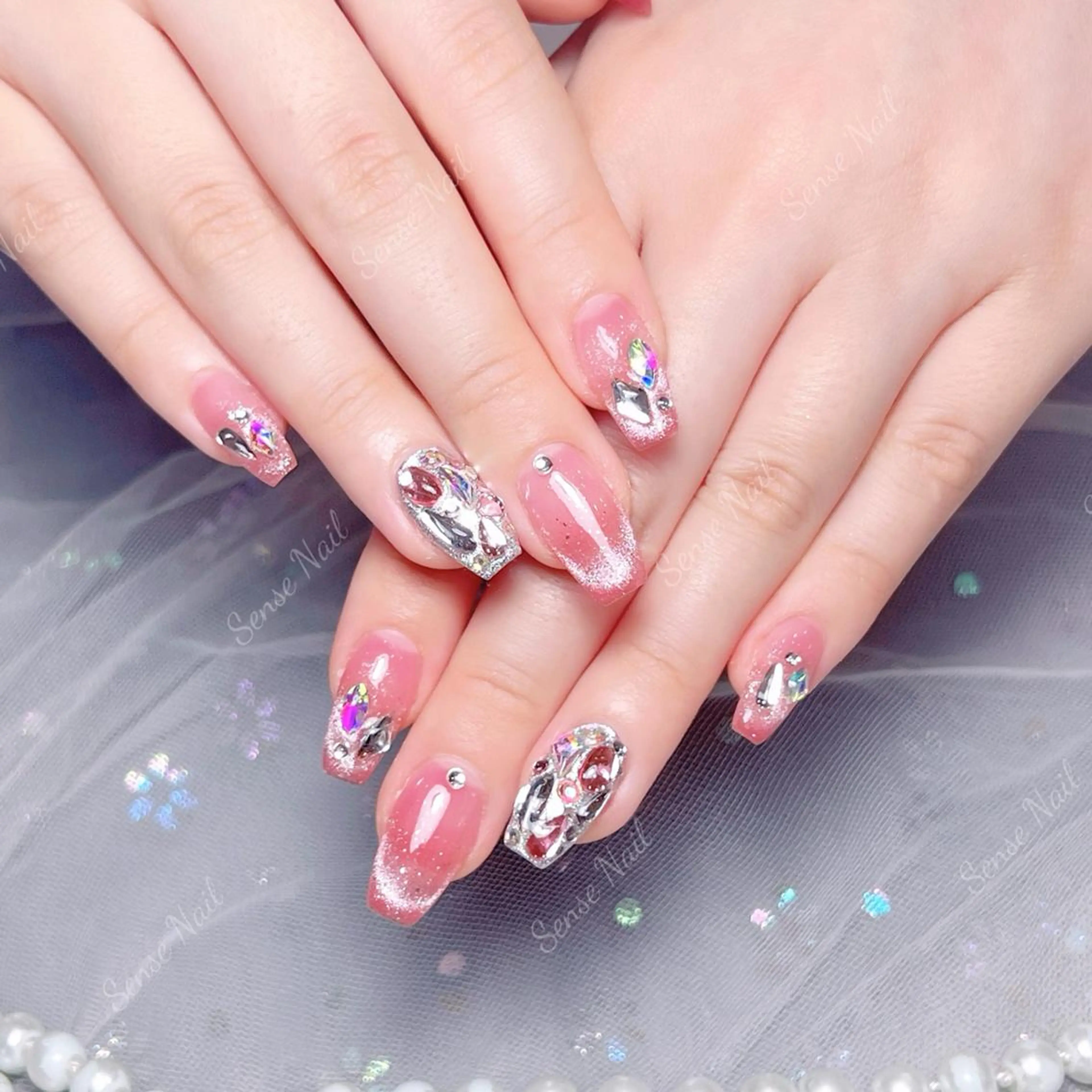 ネイル ハンドネイル ハンドケア Feinn Ink💕のネイルデザイン