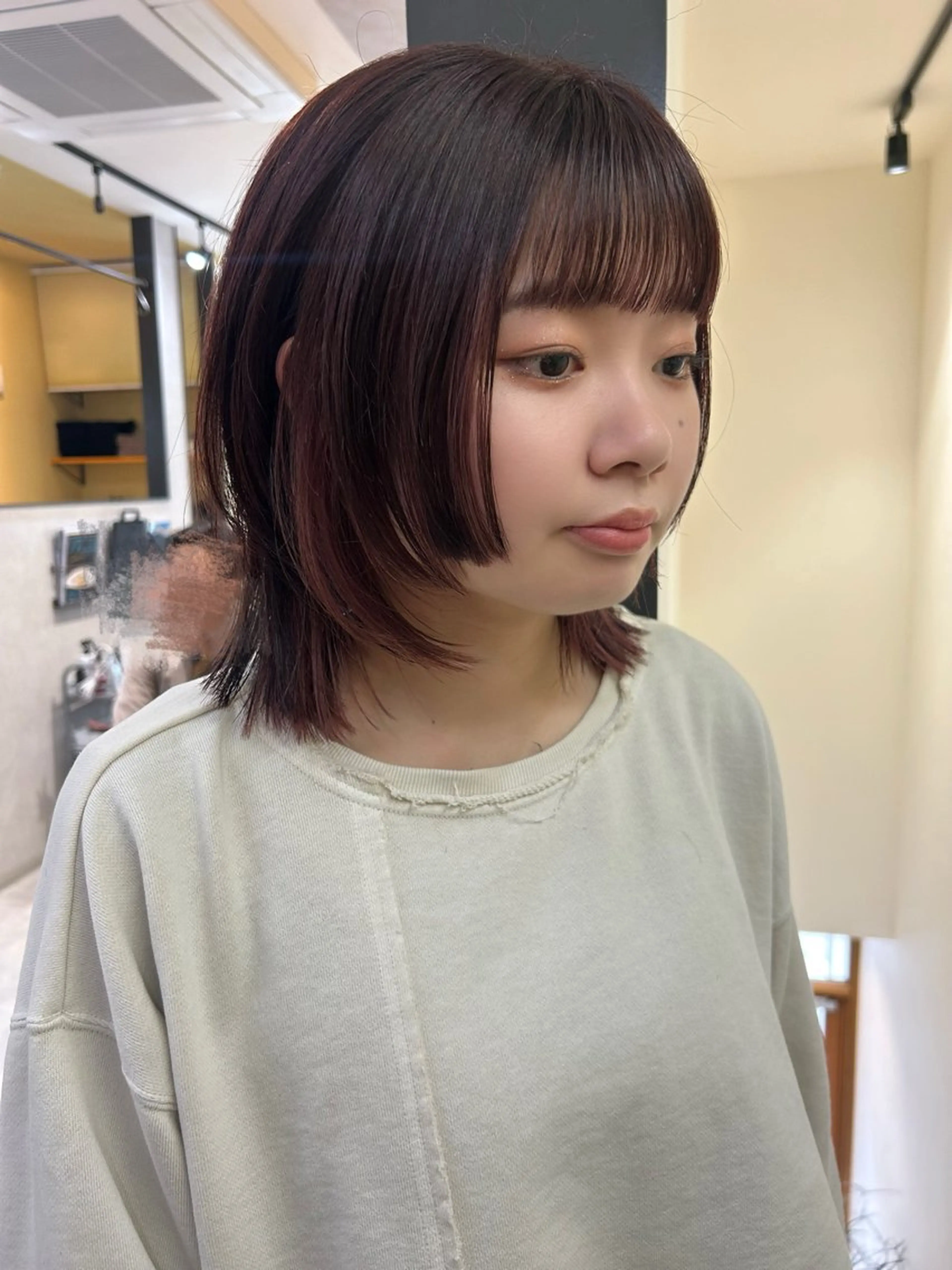 ミディアム カラー ベージュカラー ブリーチ インナーカラー ピンクカラー ピンクベージュ カット ヘアカラー トリートメント hub hair レイヤー/透明感のヘアスタイル