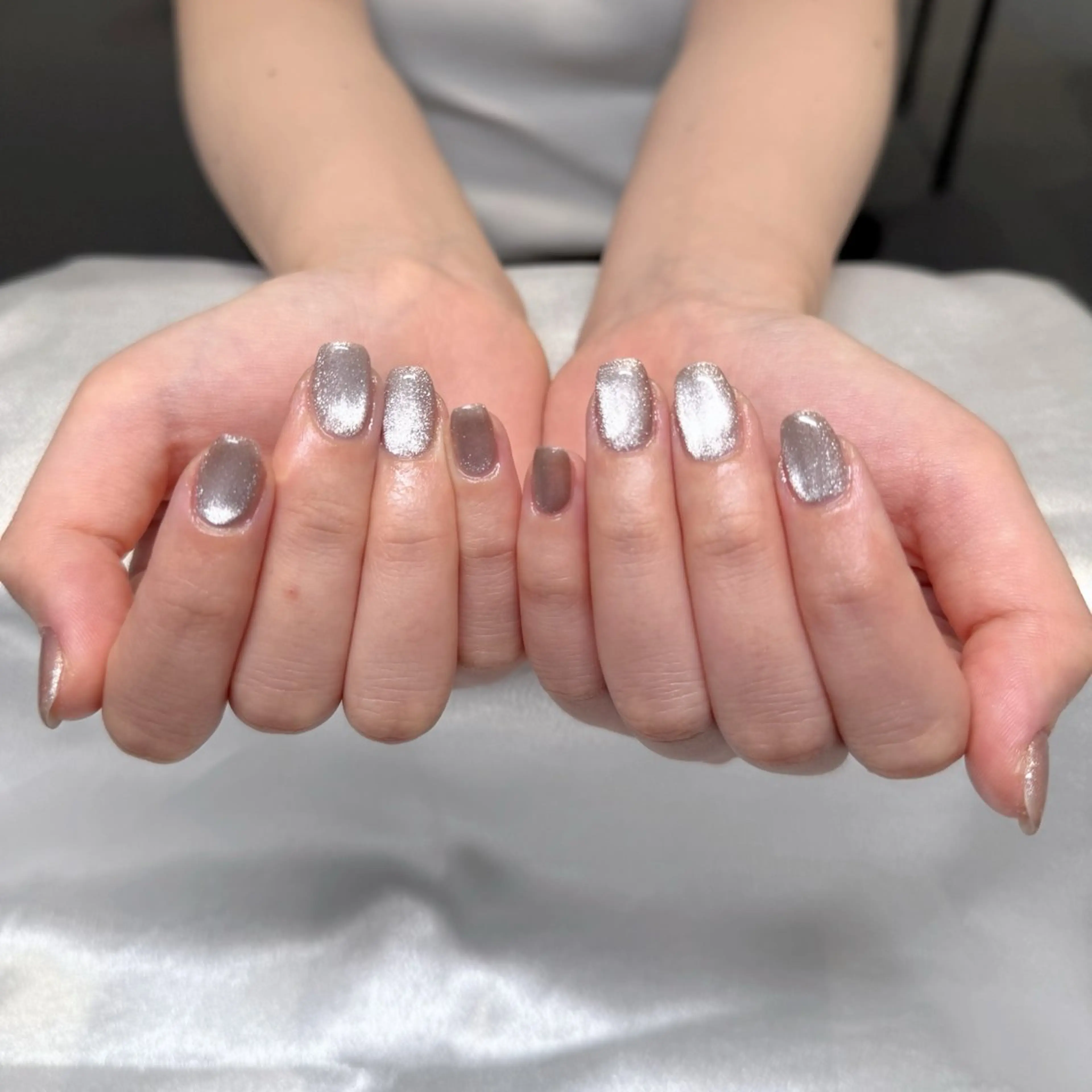 (オフなし)大人気うるちゅる✨️マグネットネイル🪄︎︎の写真