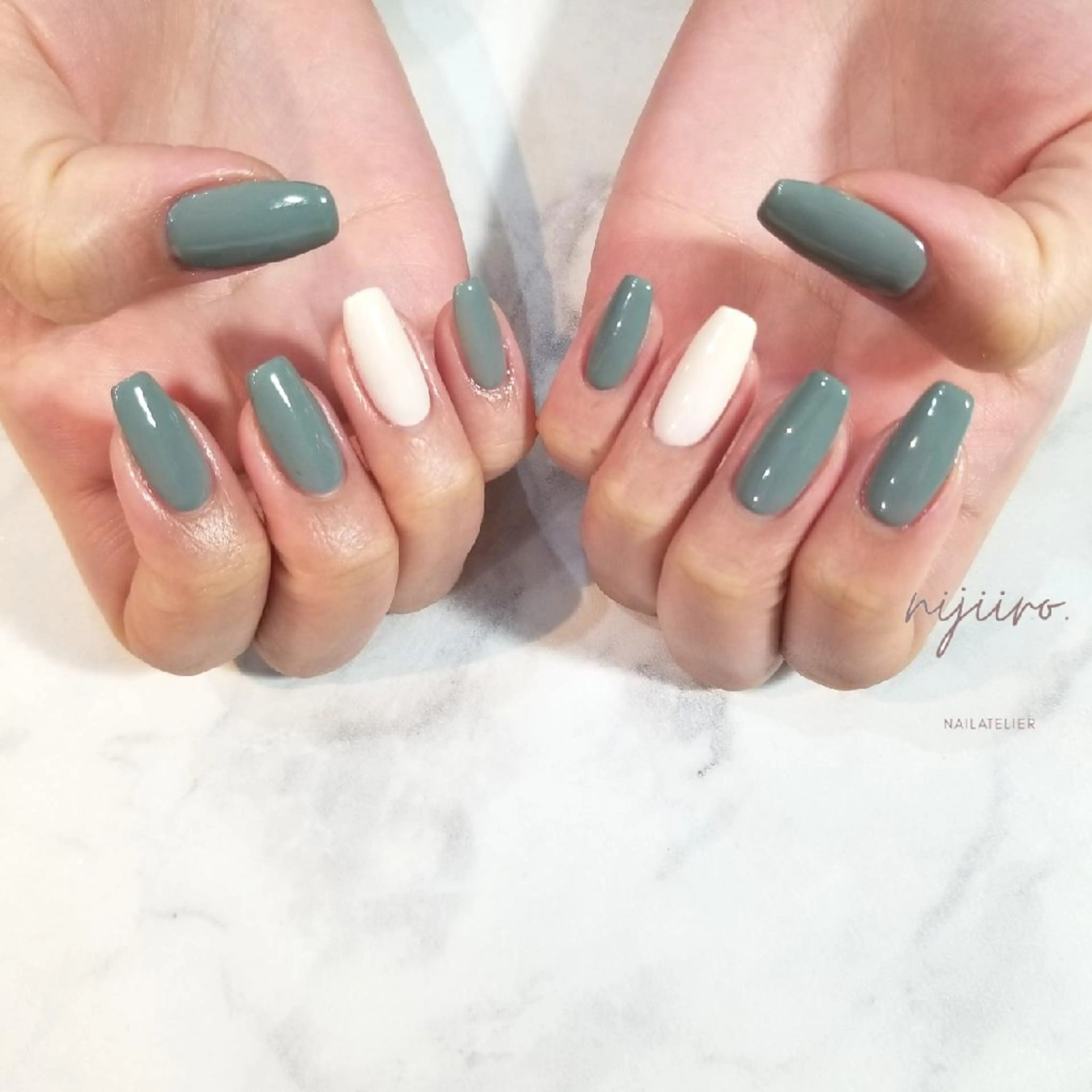 ネイル ハンドネイル nailatelier nijiiro.所属・nijiiro🌈 サトウのネイルデザイン