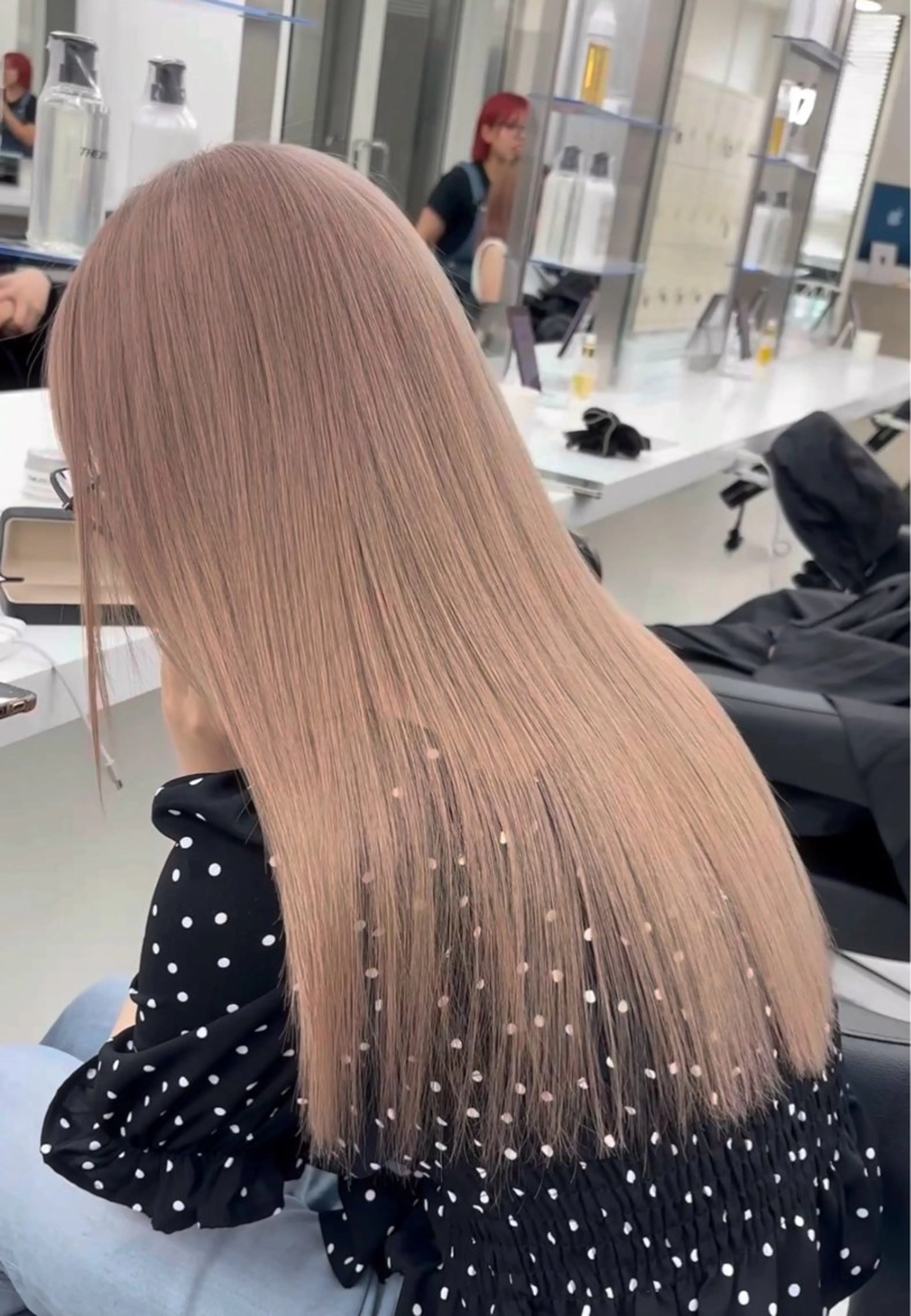 ロング カラー ヘアカラー 🌛ハイトーン/ ブロンド🩶MANAのヘアスタイル