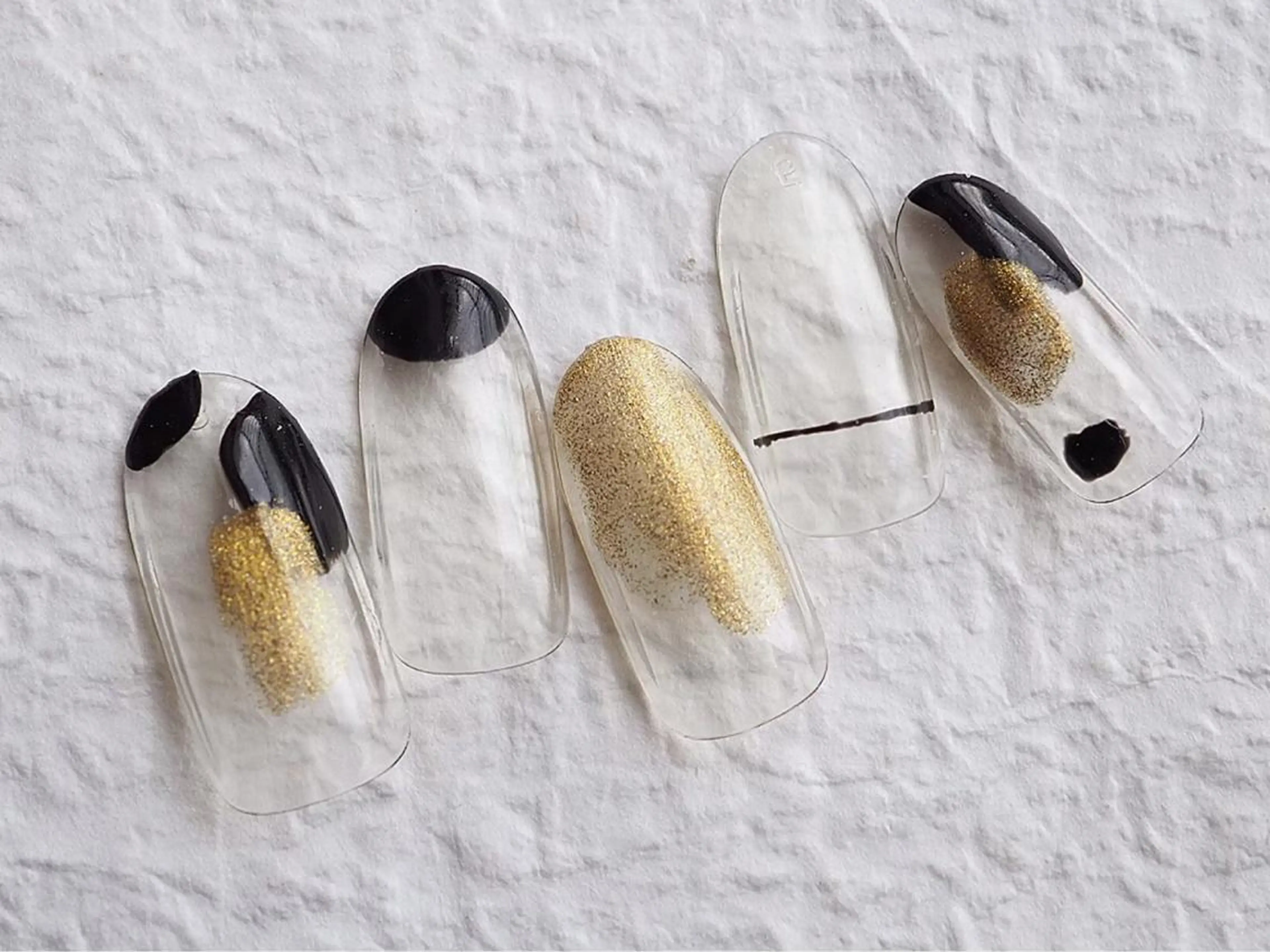 ネイル クリアネイル ニュアンスネイル Laule'a Jr 🎀ネイリスト🌼のネイルデザイン