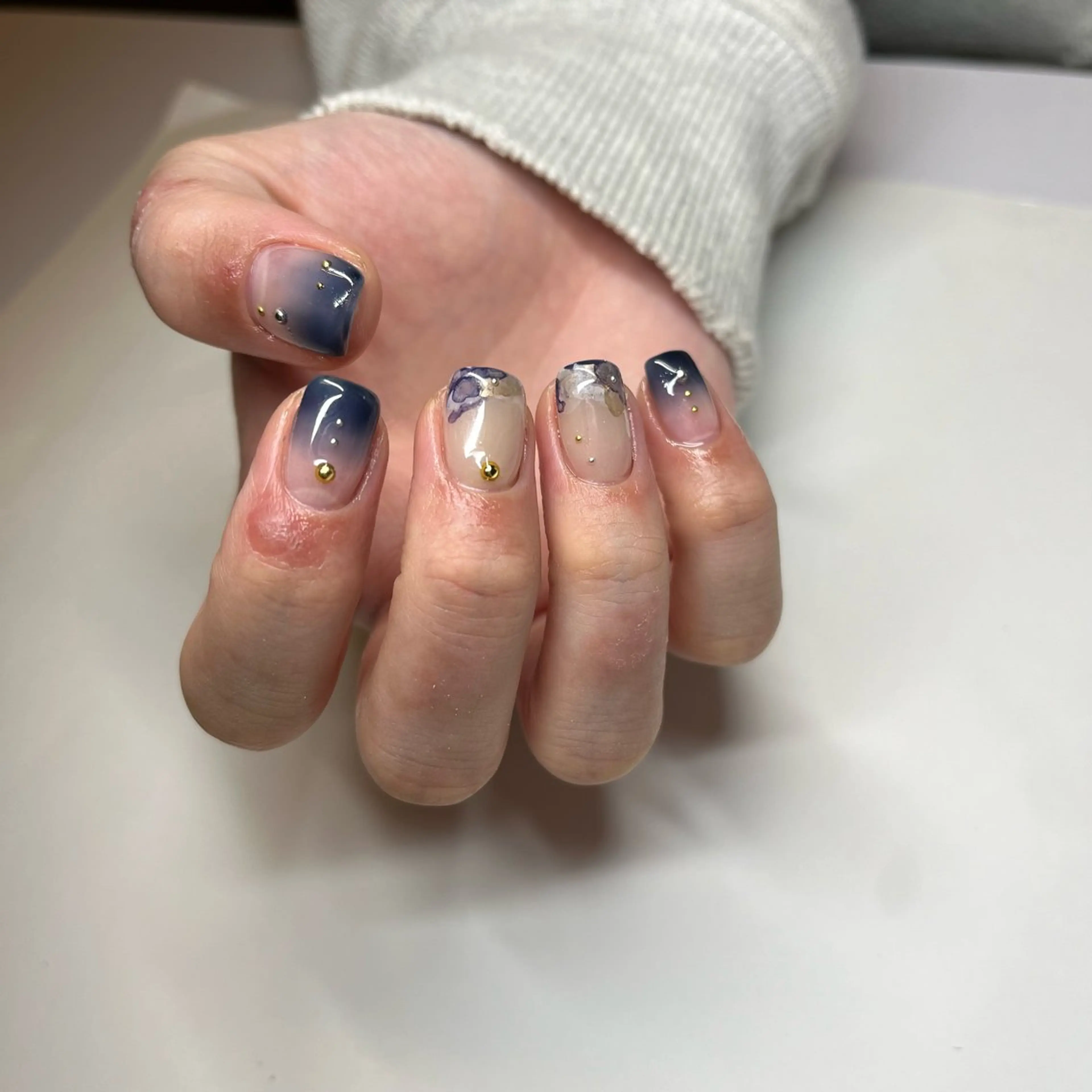 ショート ハンドネイル watabe .のネイルデザイン