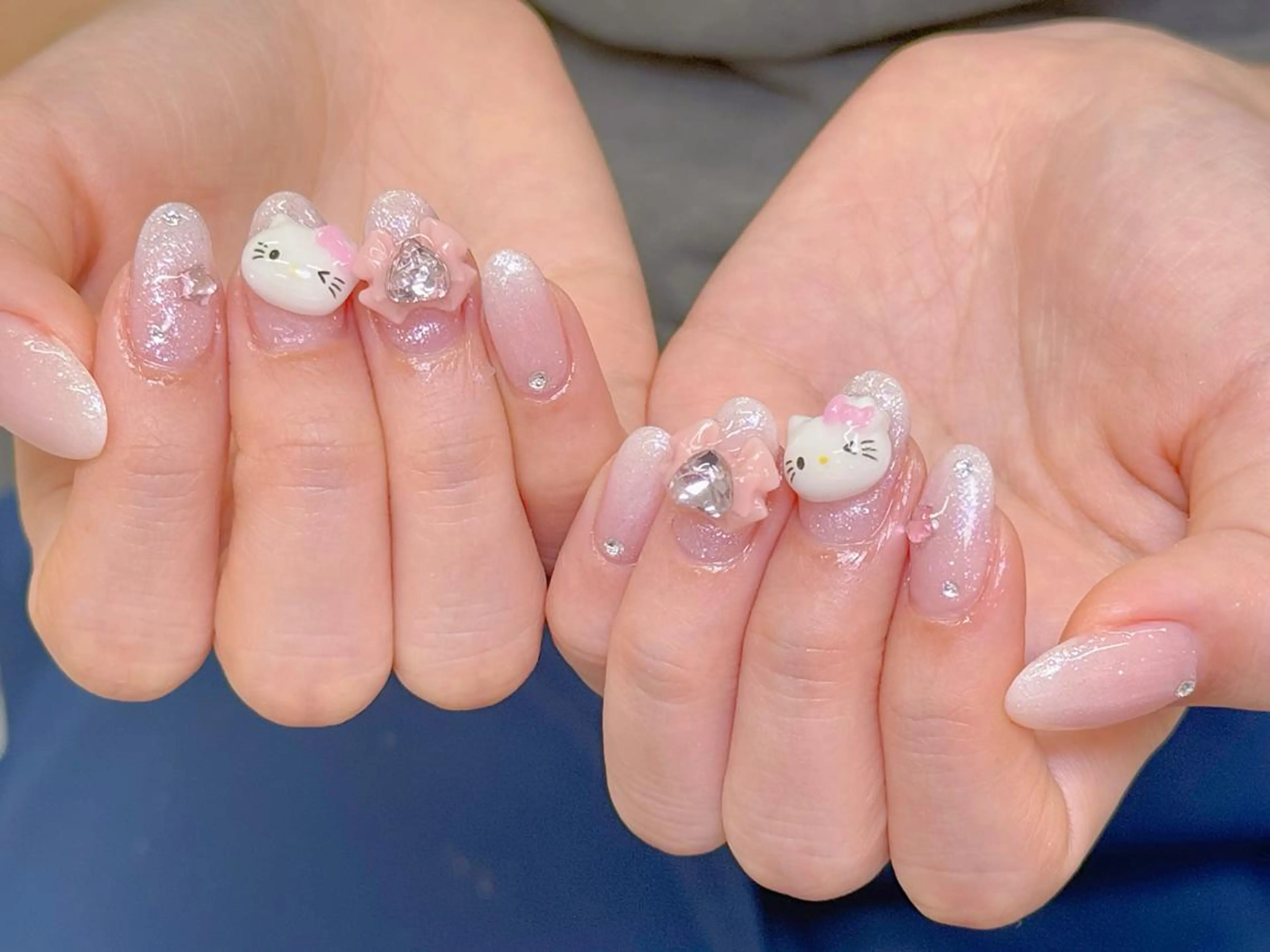 ネイル 💕hanabi 🩷のネイルデザイン