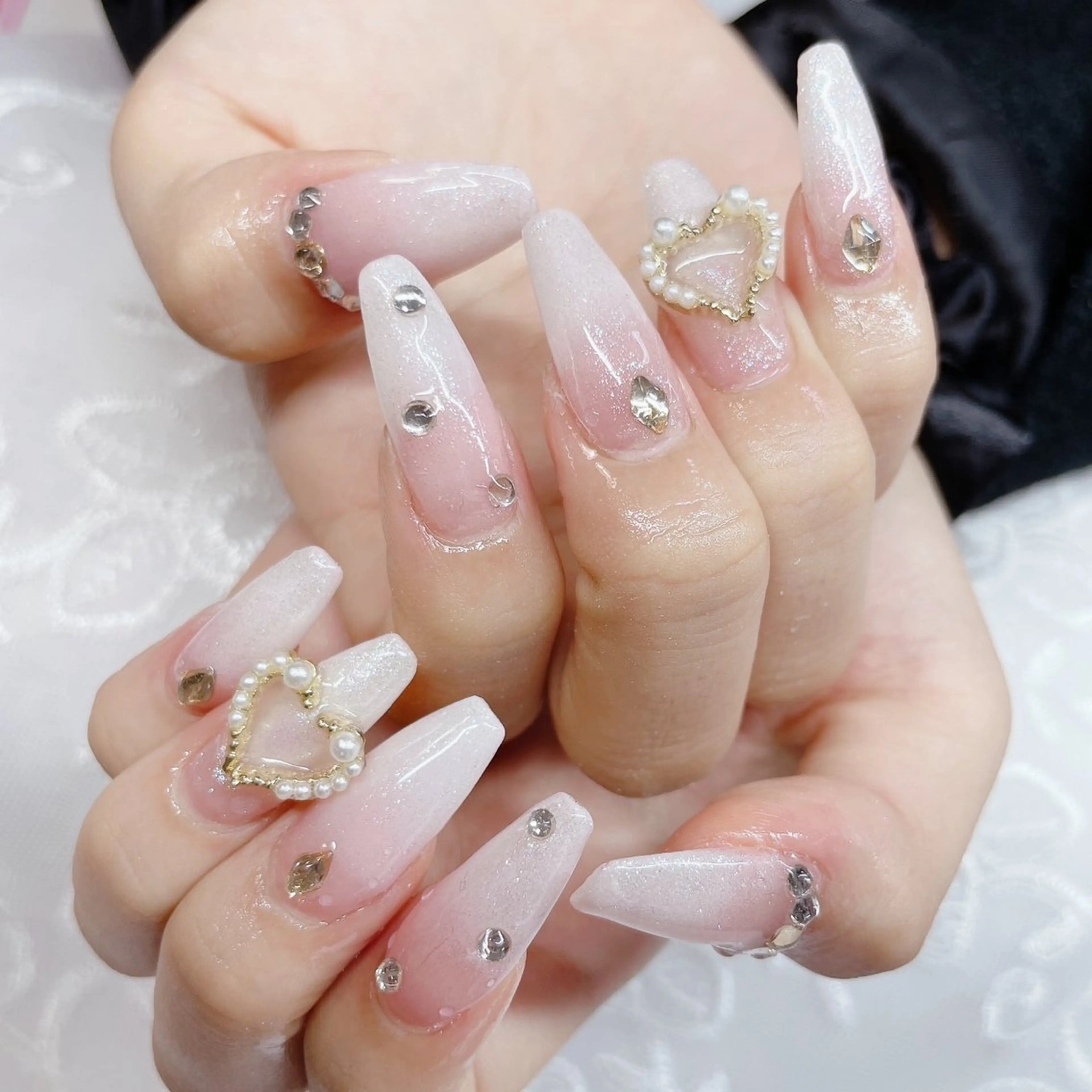 ロング ハンドネイル ハンドケア 💜MIYA nail川崎店のネイルデザイン