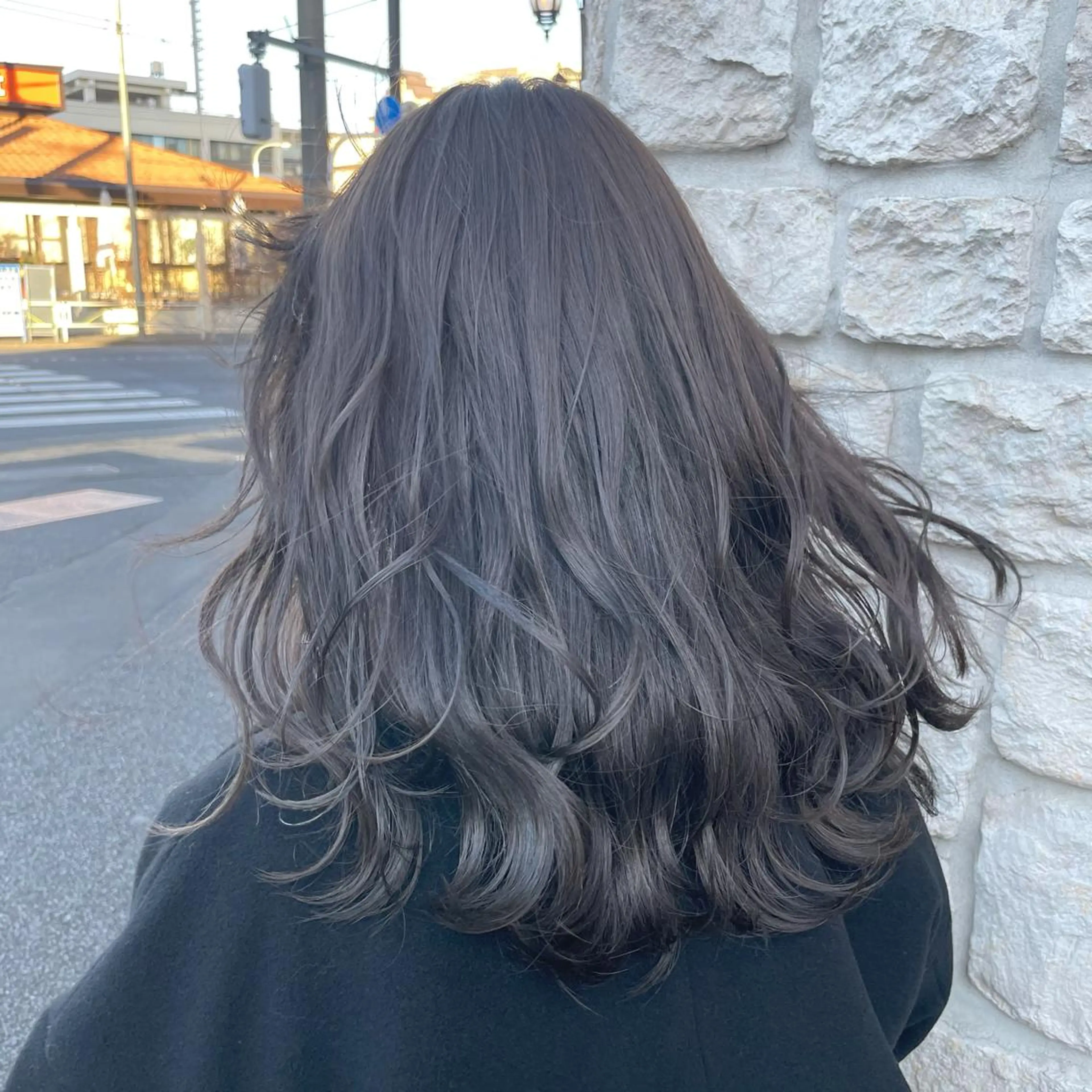 セミロング カラー カット ヘアカラー トリートメント 星野 茉由のヘアスタイル