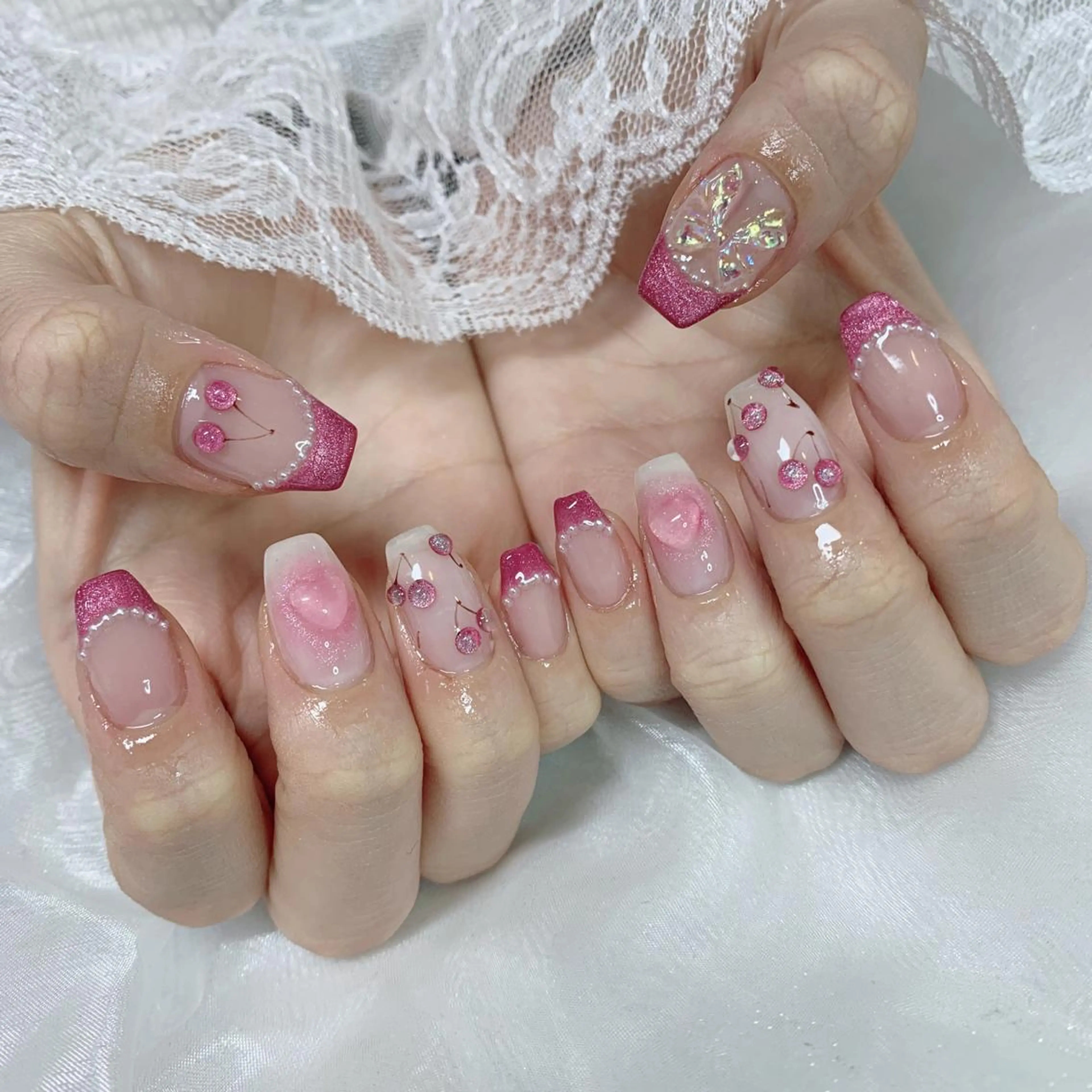 ネイル ハンドネイル La neige* yuki 🥯🍑のネイルデザイン