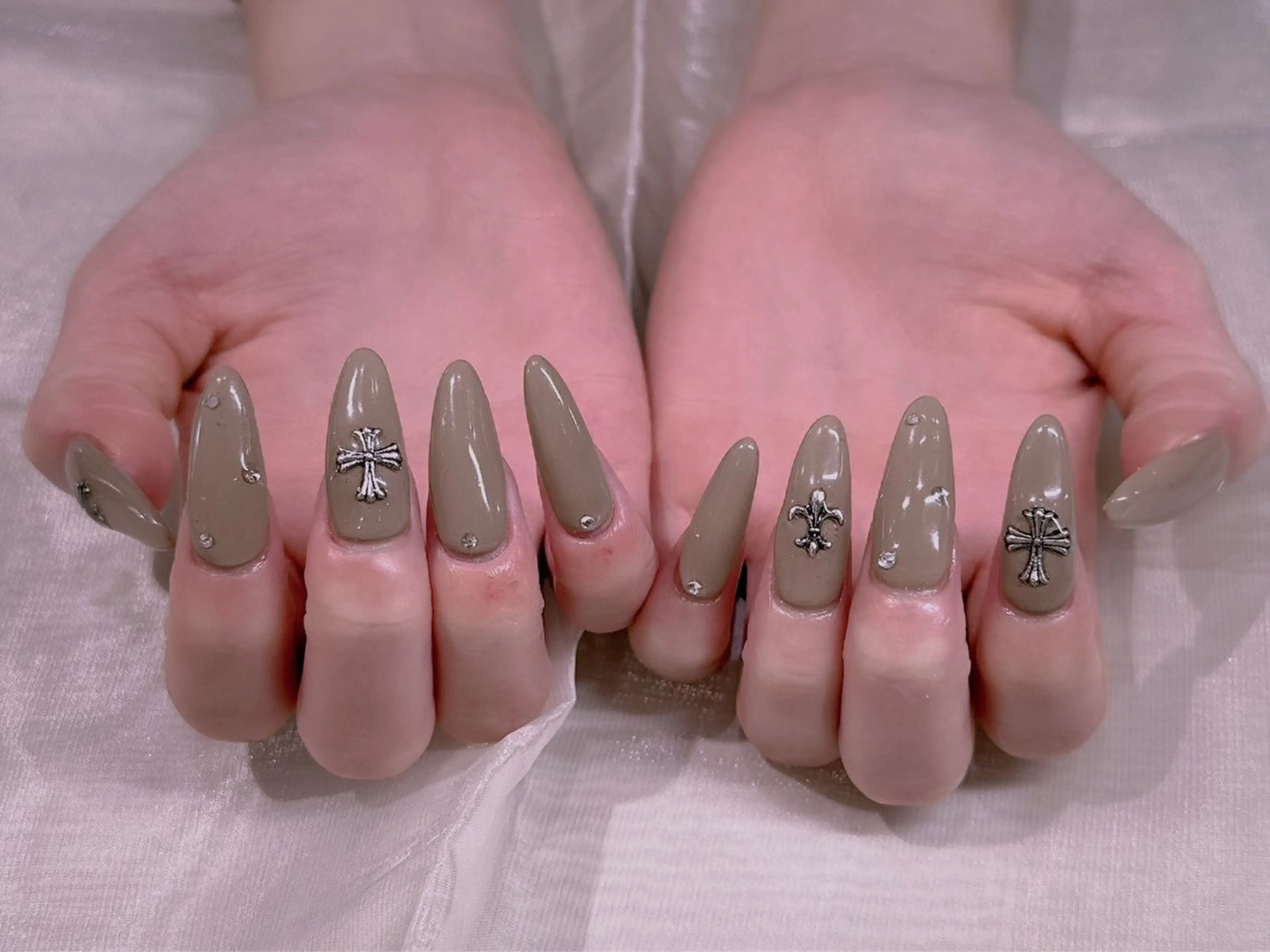 ネイル ハンドネイル エムズ ハヤシのネイルデザイン