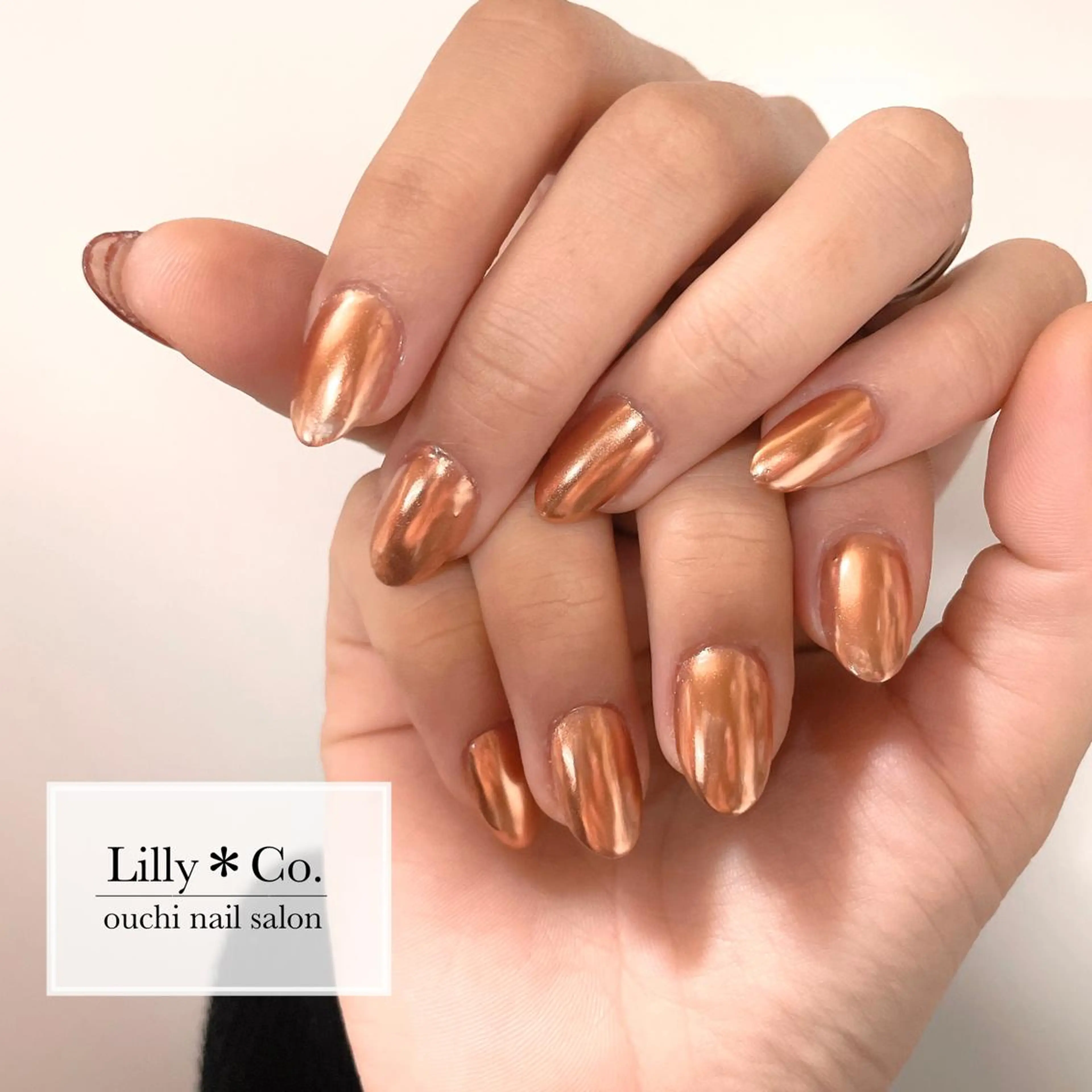 ネイル ハンドネイル ハンドケア Lilly Co.のネイルデザイン