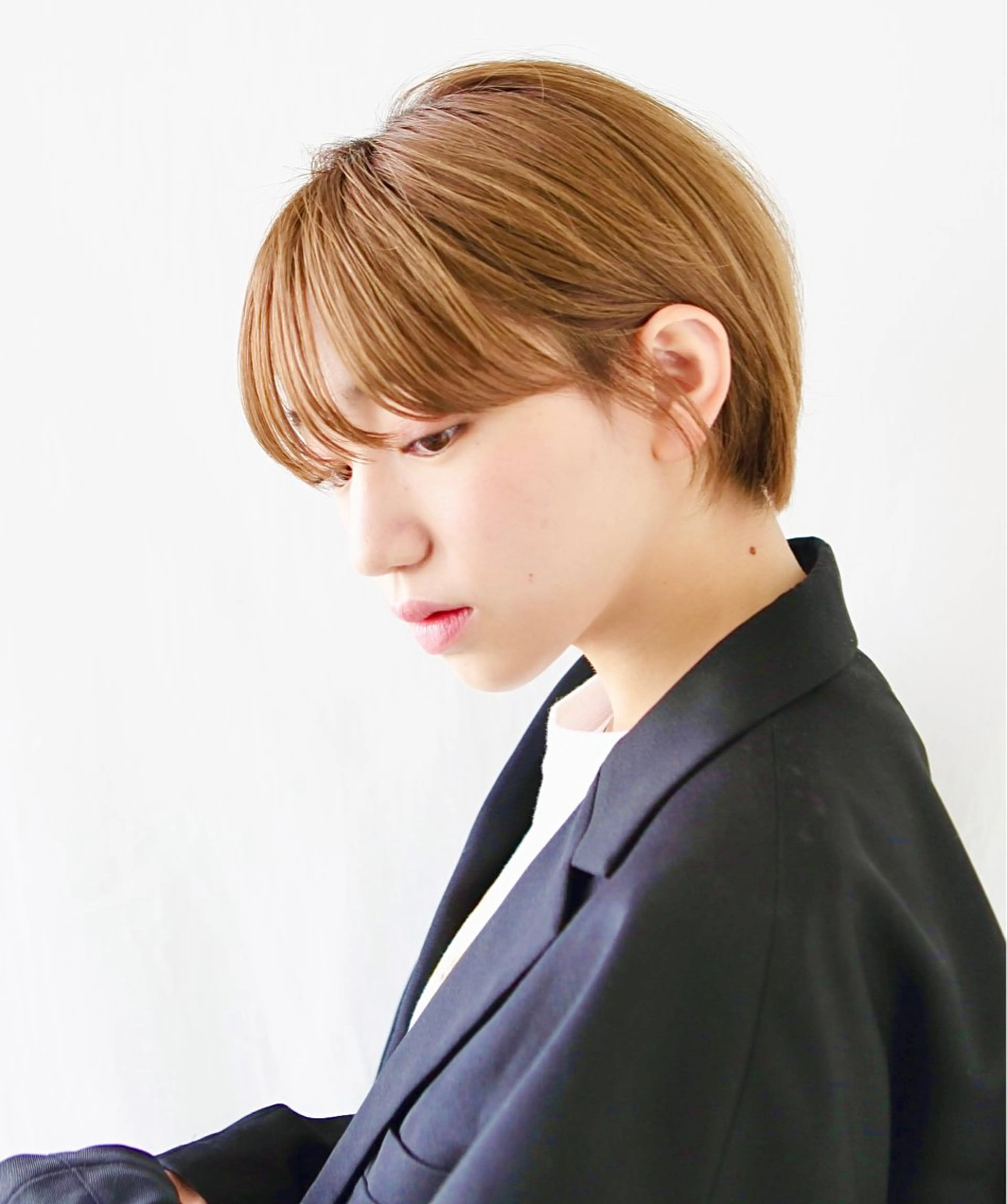 ショート カラー ハイトーンカラー ボブ 似合わせカット ショートヘア カット ヘアカラー トリートメント ショートボブ縮毛矯正 髪質改善のプロ山道潤のヘアスタイル