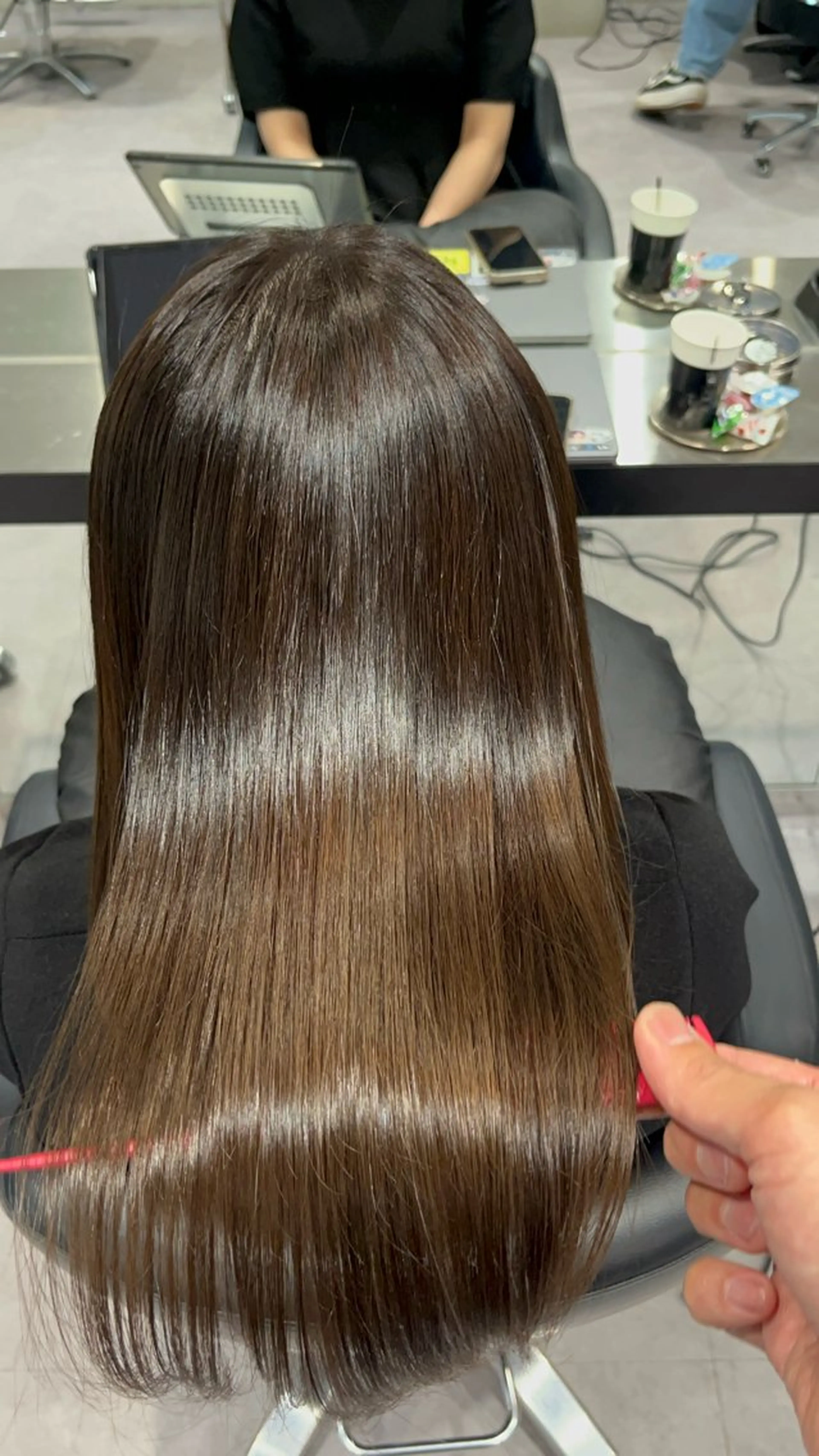 セミロング カラー 🌈艶髪/髪質改善 新宿itouのヘアスタイル