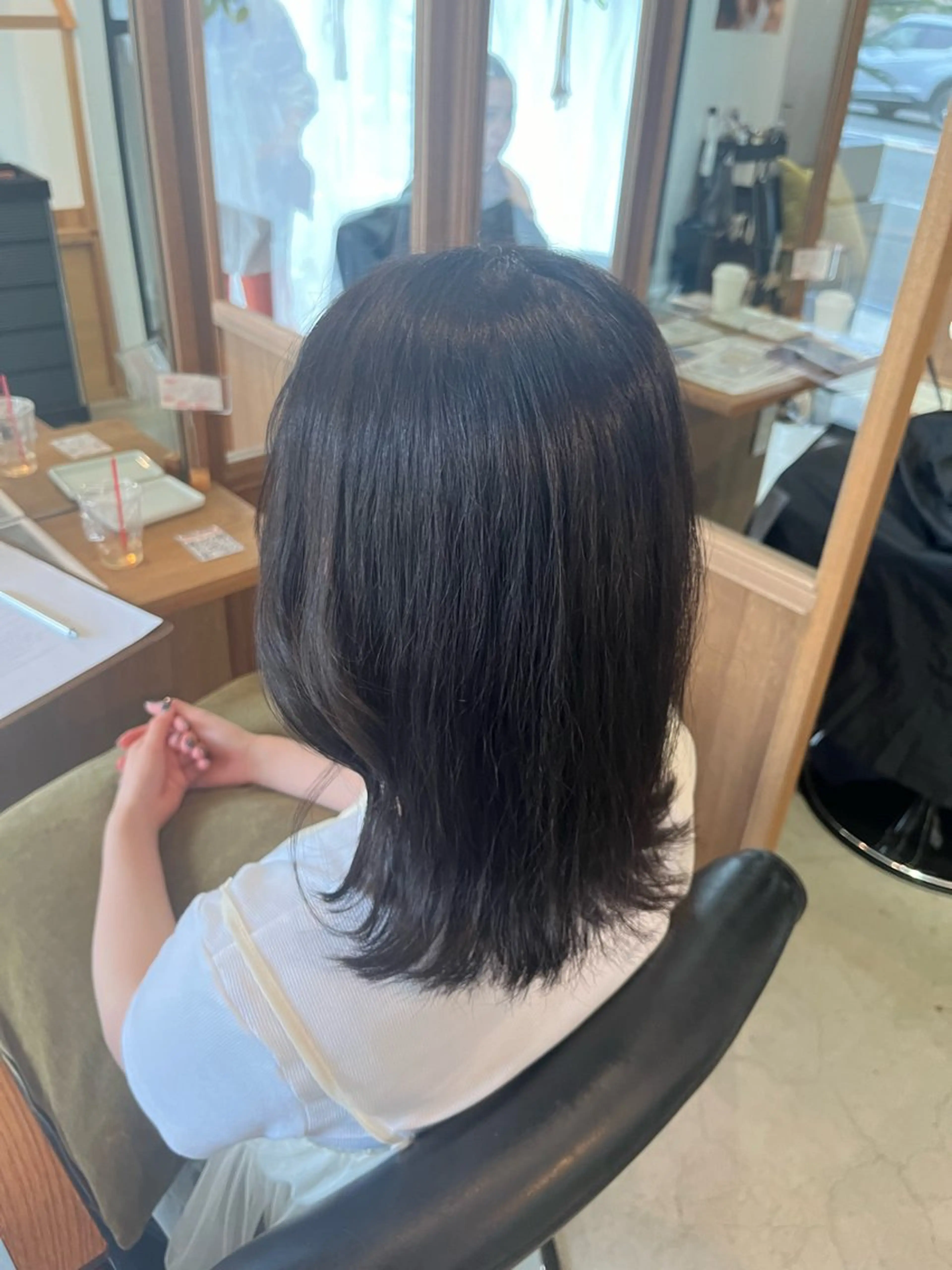 ミディアム カラー ヘアカラー FERIA池田 神原萌花のヘアスタイル