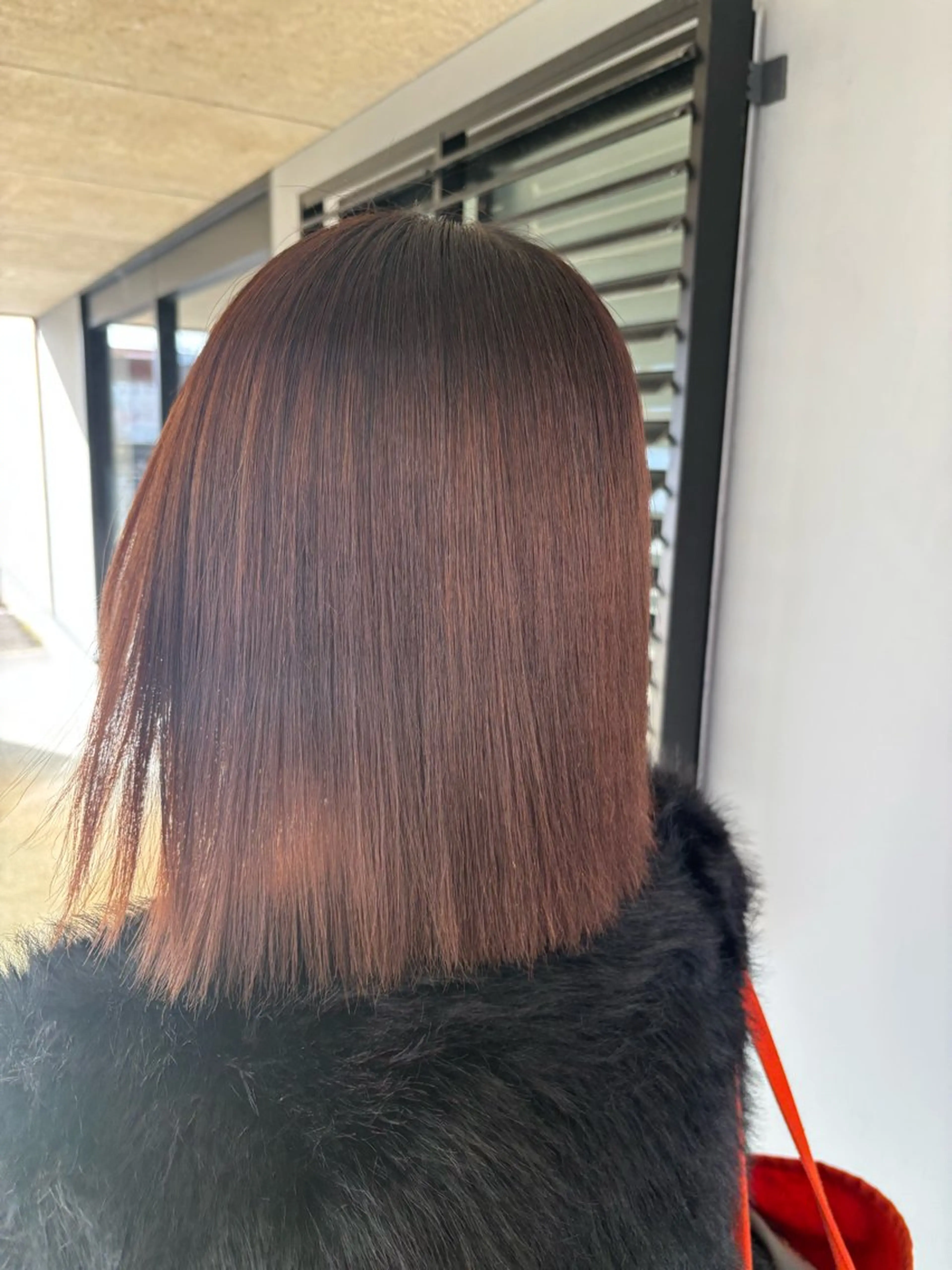 ミディアム 縮毛矯正 西川 璃乃朱のヘアスタイル