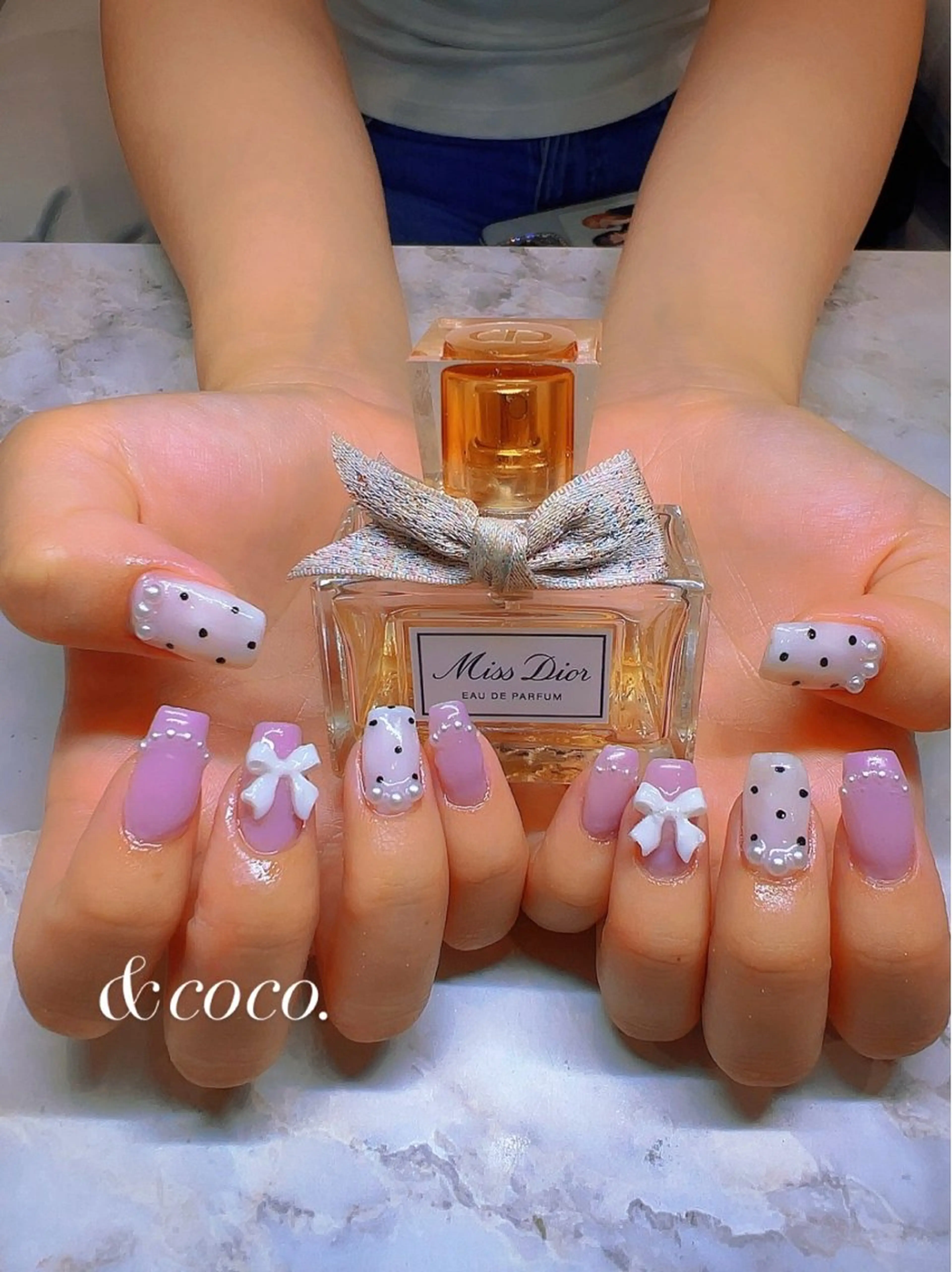 ネイル リボン ハンドネイル ＆coco.所属・＆ coco.のネイルデザイン