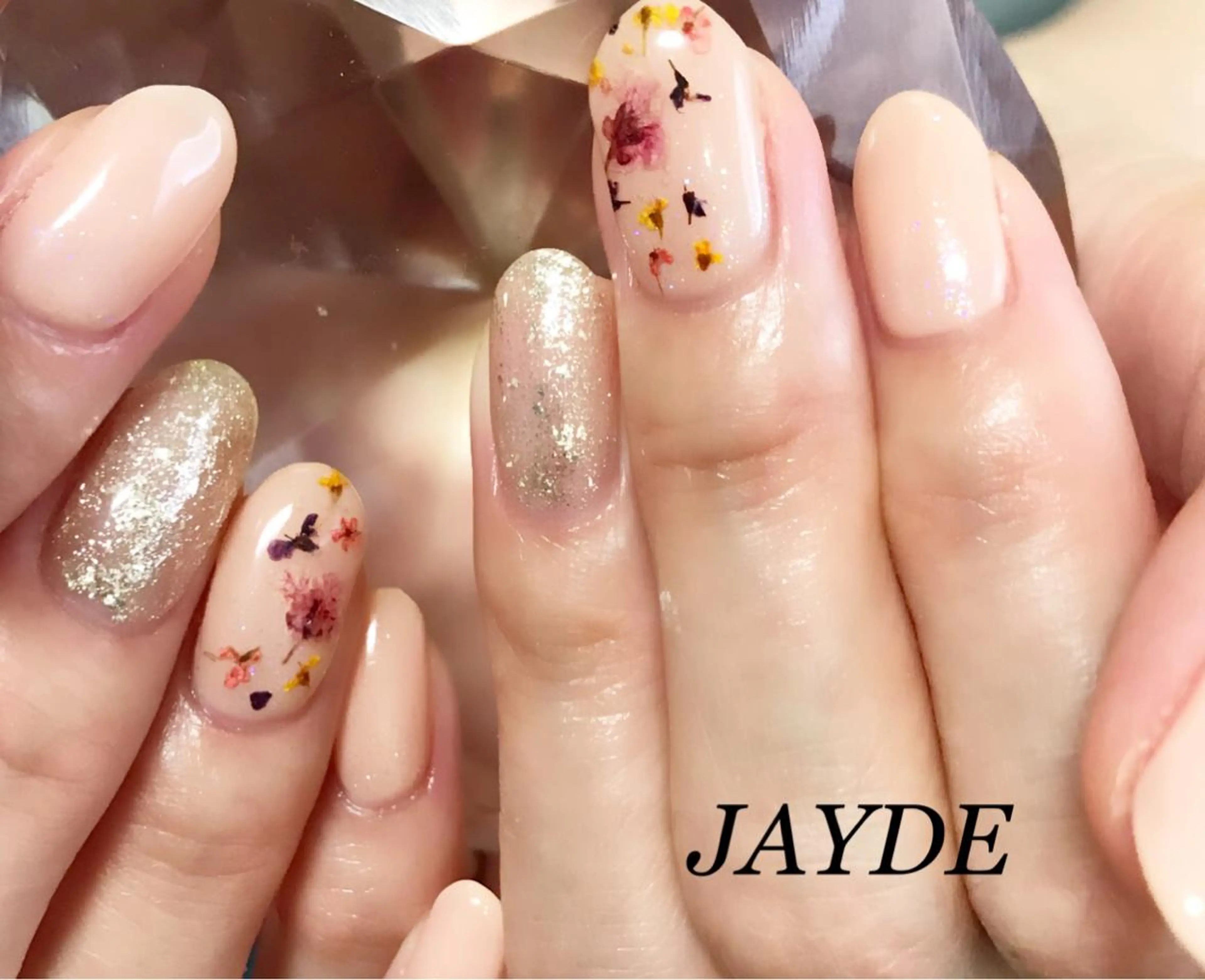 ネイル JAYDE ジェイドのマツエク・マツパデザイン