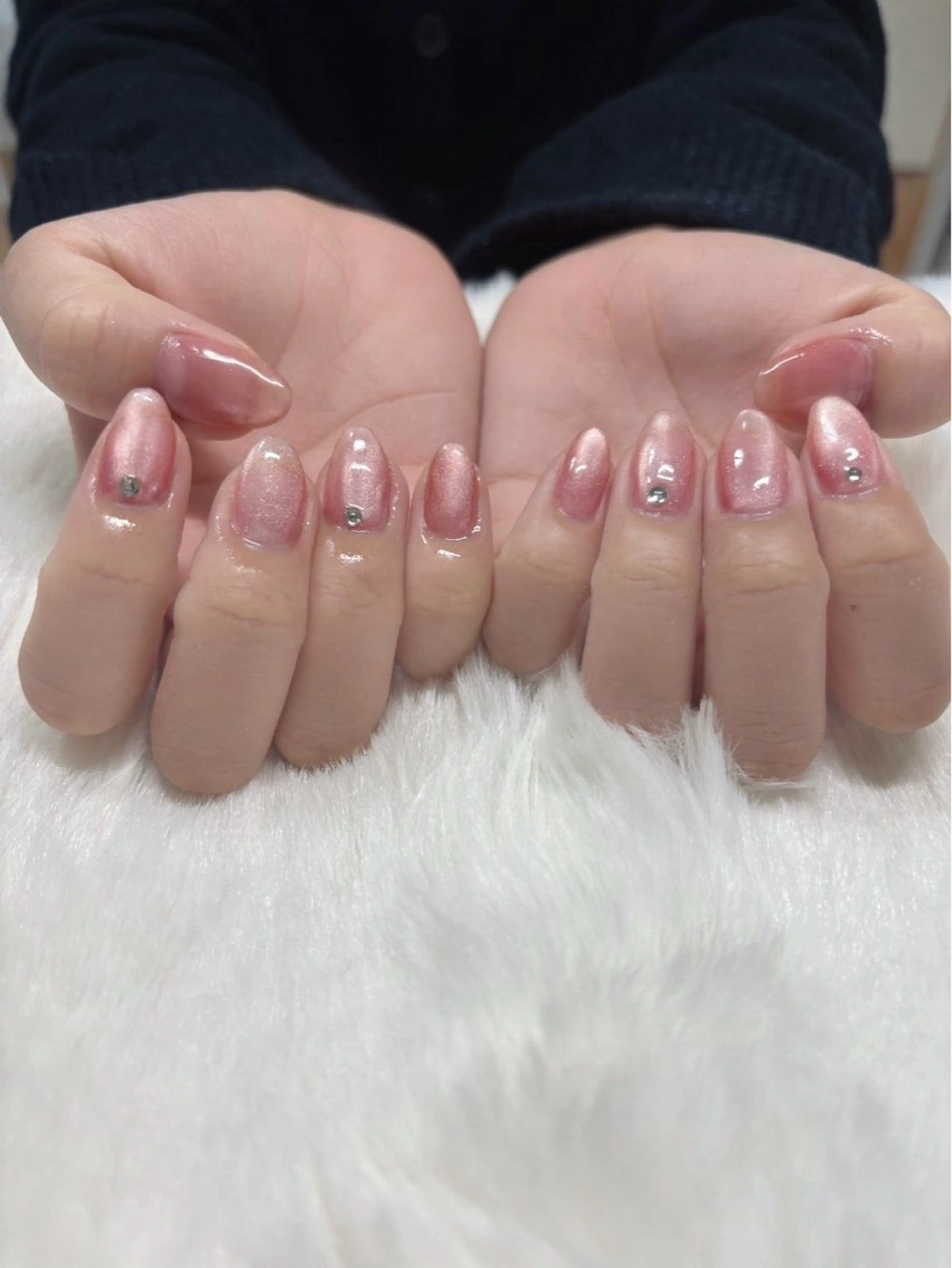 ネイル マグネットネイル Lottynail 🫧Yuunaのネイルデザイン
