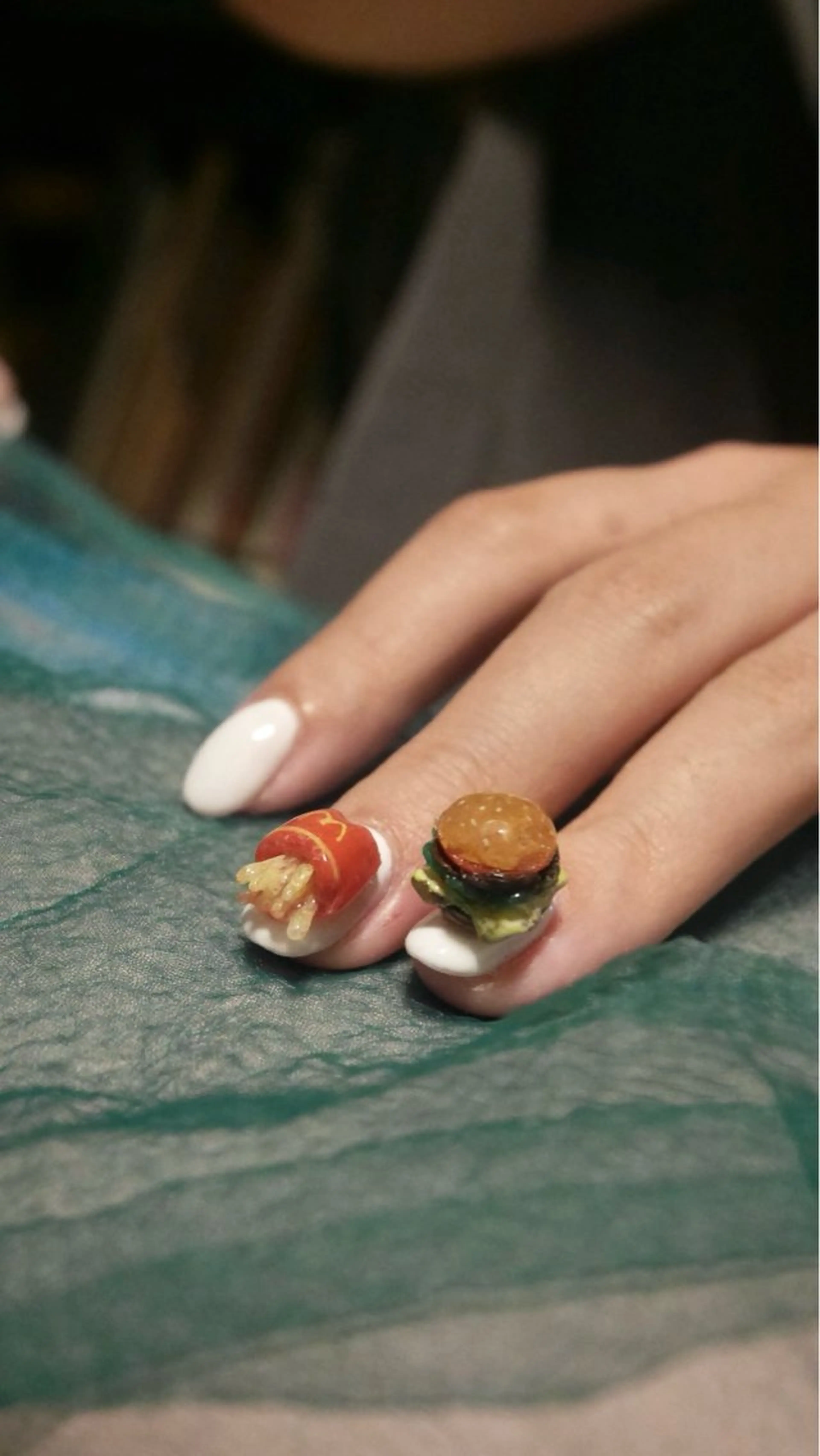 ネイル ハンドネイル GO TODAY シェアサロン渋谷Orla店所属・Tohji ⠀のネイルデザイン