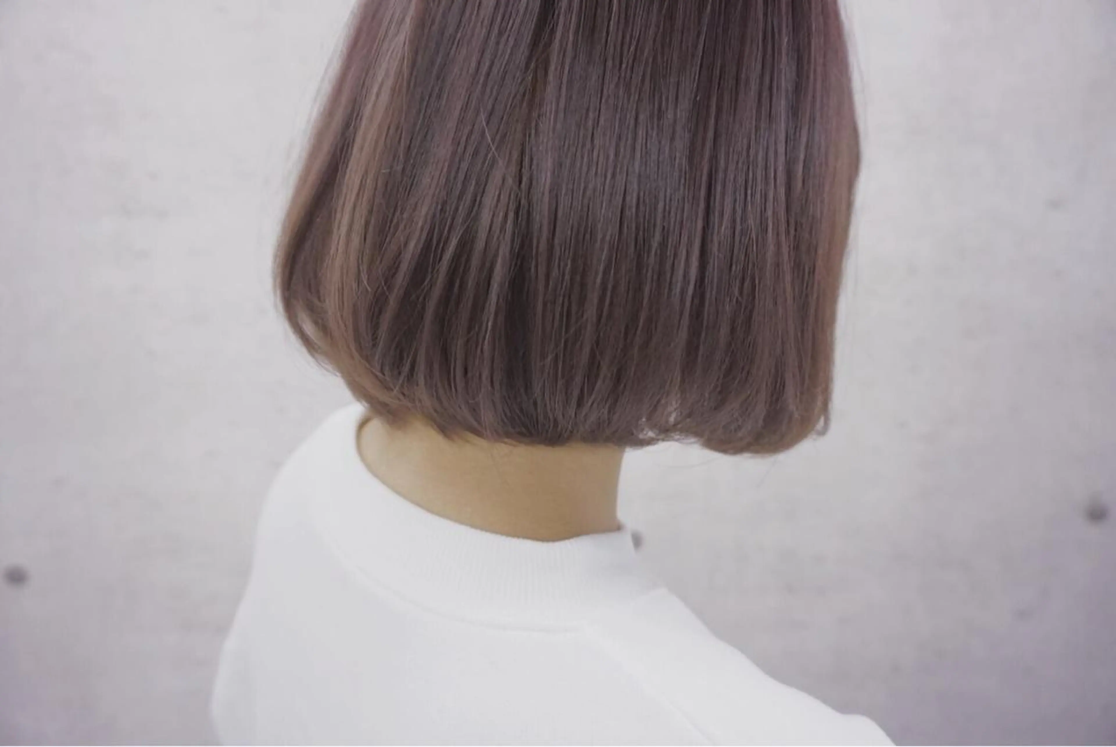 ショート カラー グレージュ ピンクカラー ピンクパープル パープルカラー パープルグレージュ 長井 徹行のヘアスタイル