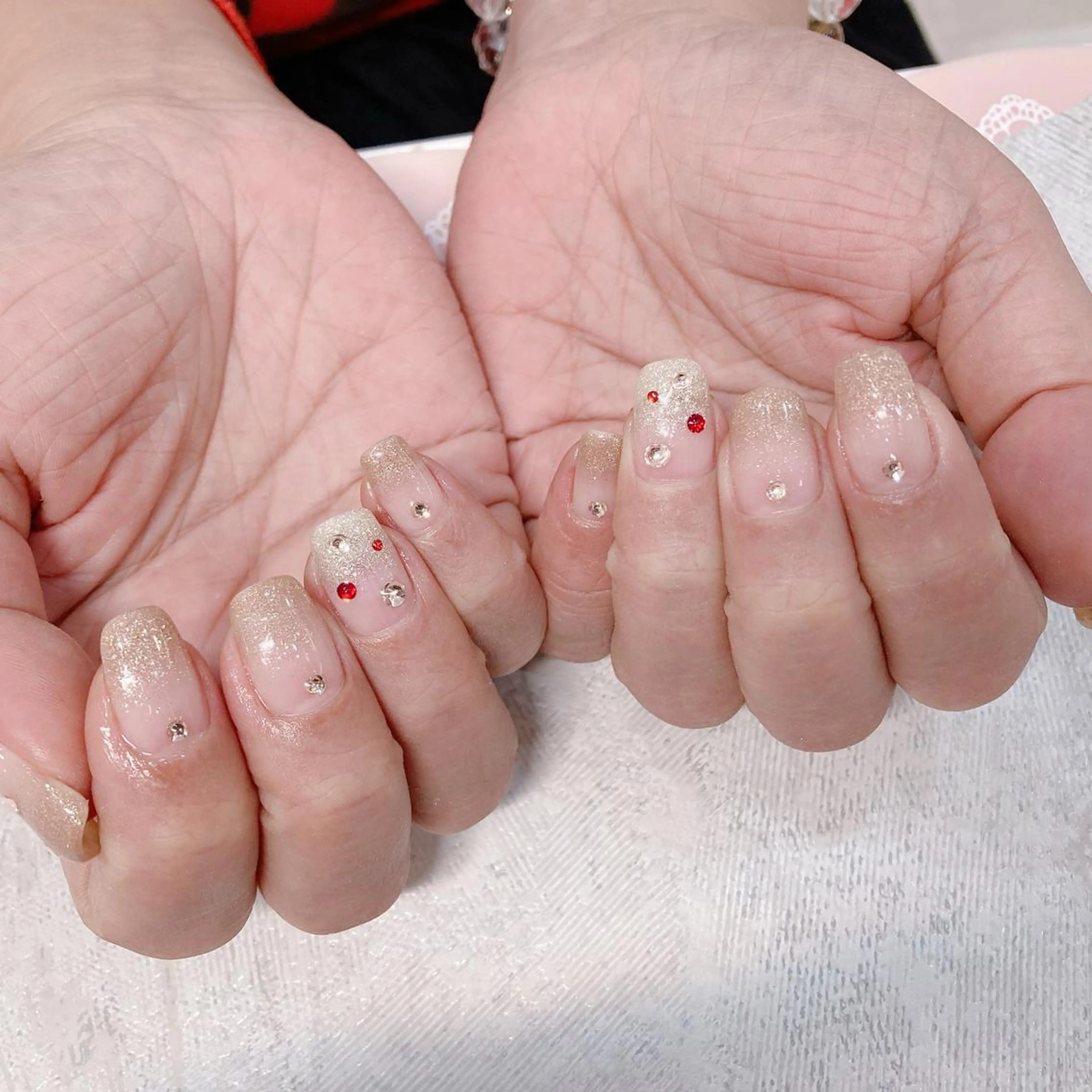 ネイル バニーアイズ　ネイル ニューオータニ博多店のネイルデザイン