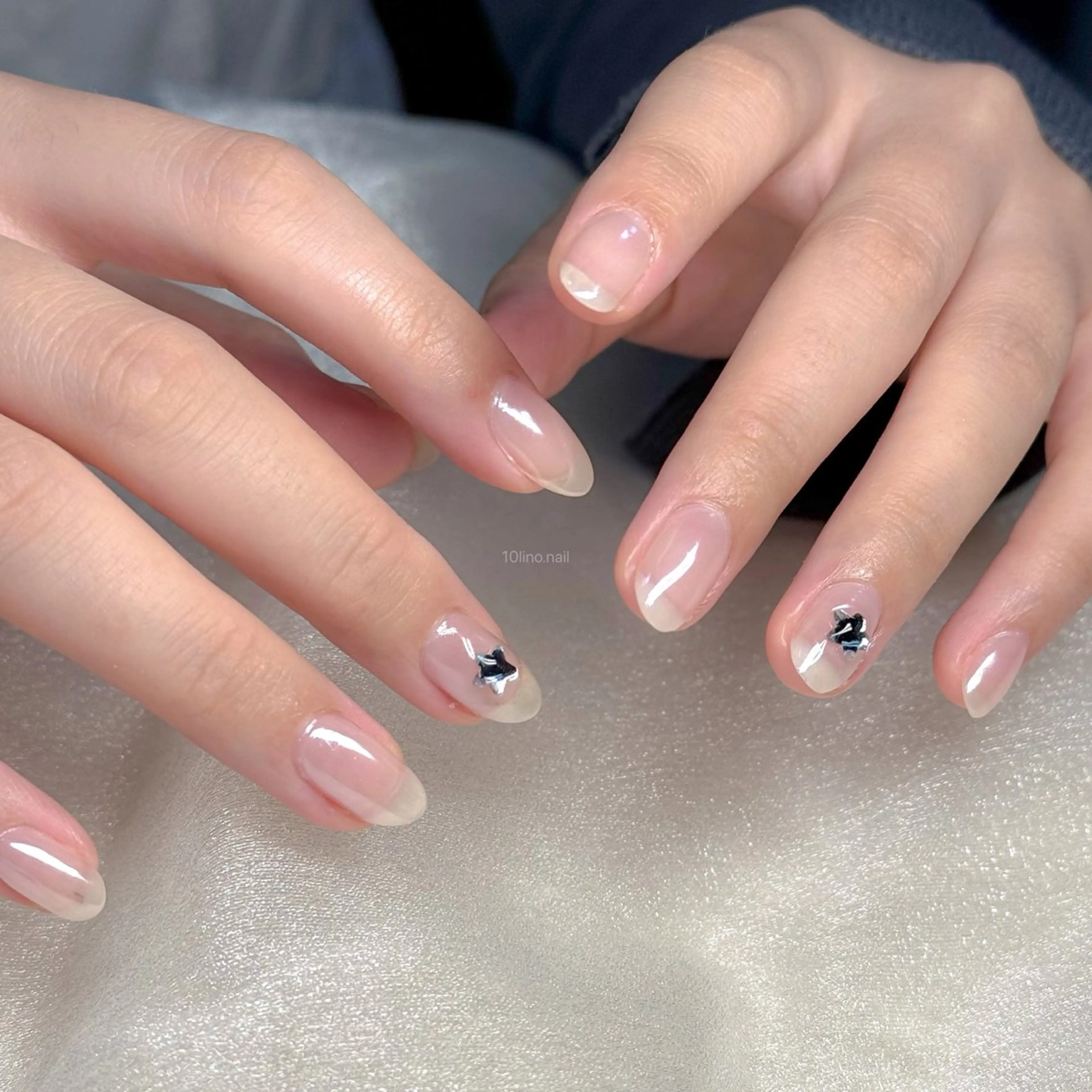 ネイル オーロラネイル ワンカラーネイル シンプルネイル Mネイルbranch所属・Mネイル伏見 【TORINO】のネイルデザイン