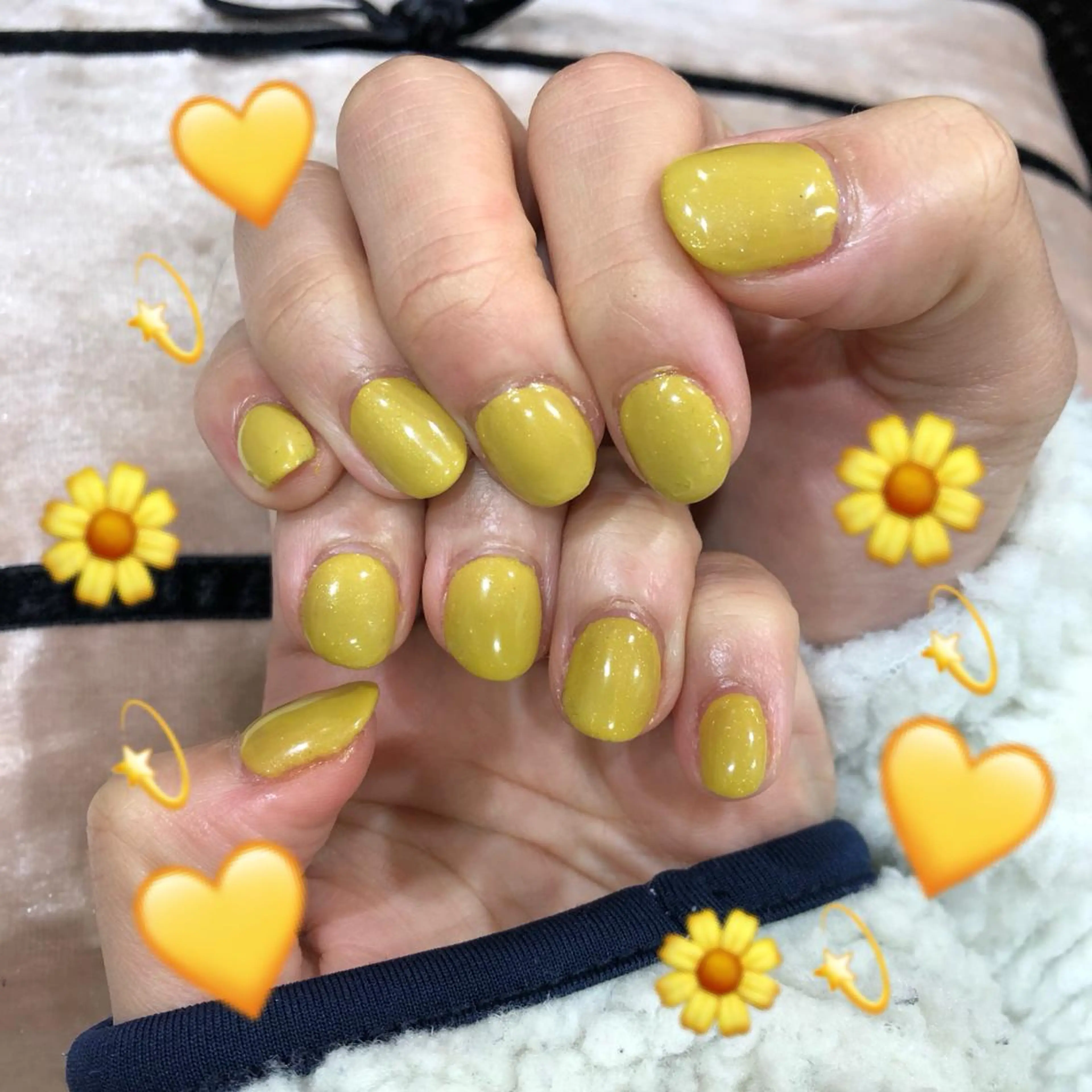 ネイル Lim五反田所属・TSUNA 🌙 Lim 五反田のマツエク・マツパデザイン