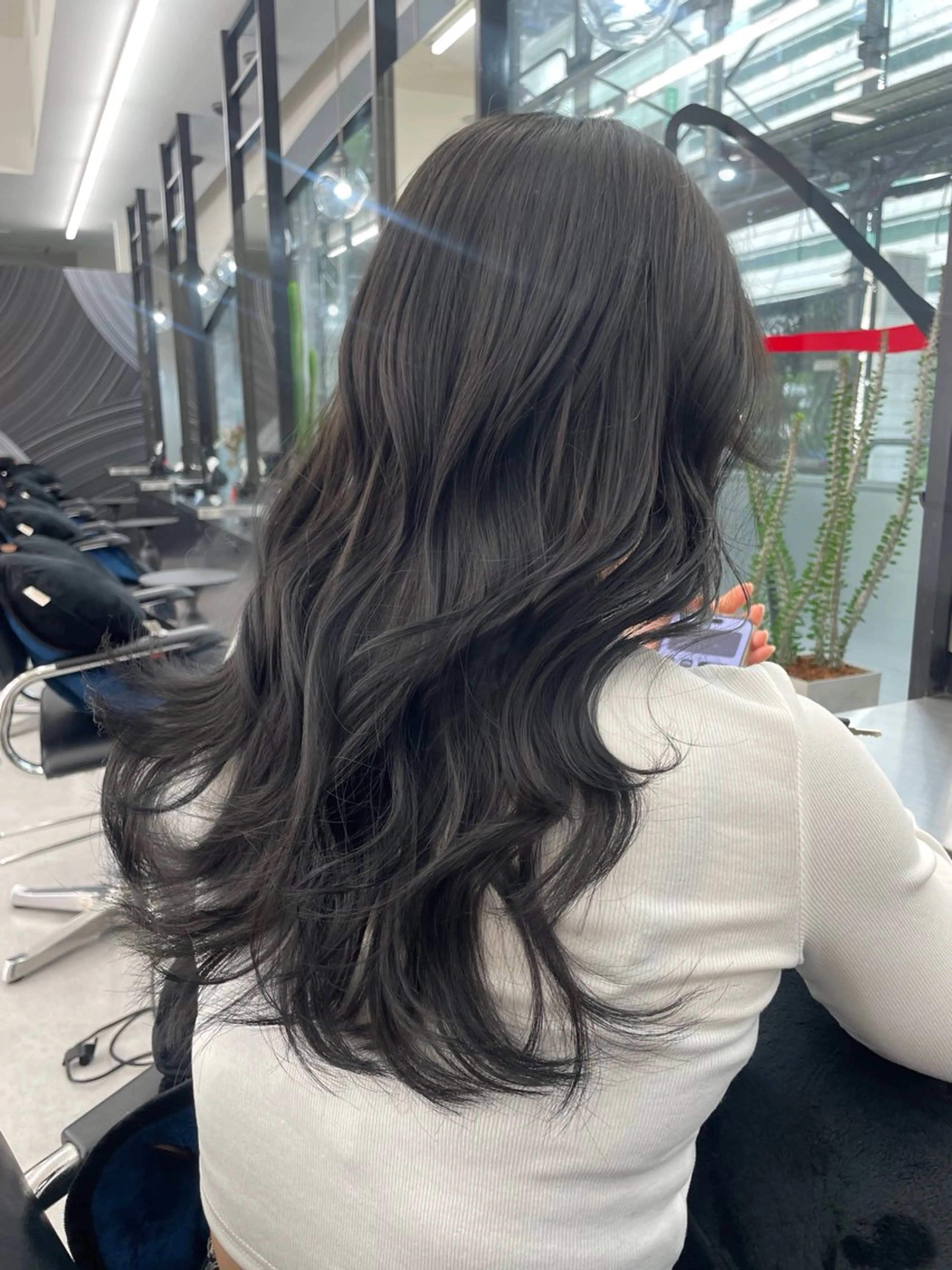 ロング カラー カット ヘアカラー 堀江/透明感 ベージュ/白川幸太のヘアスタイル