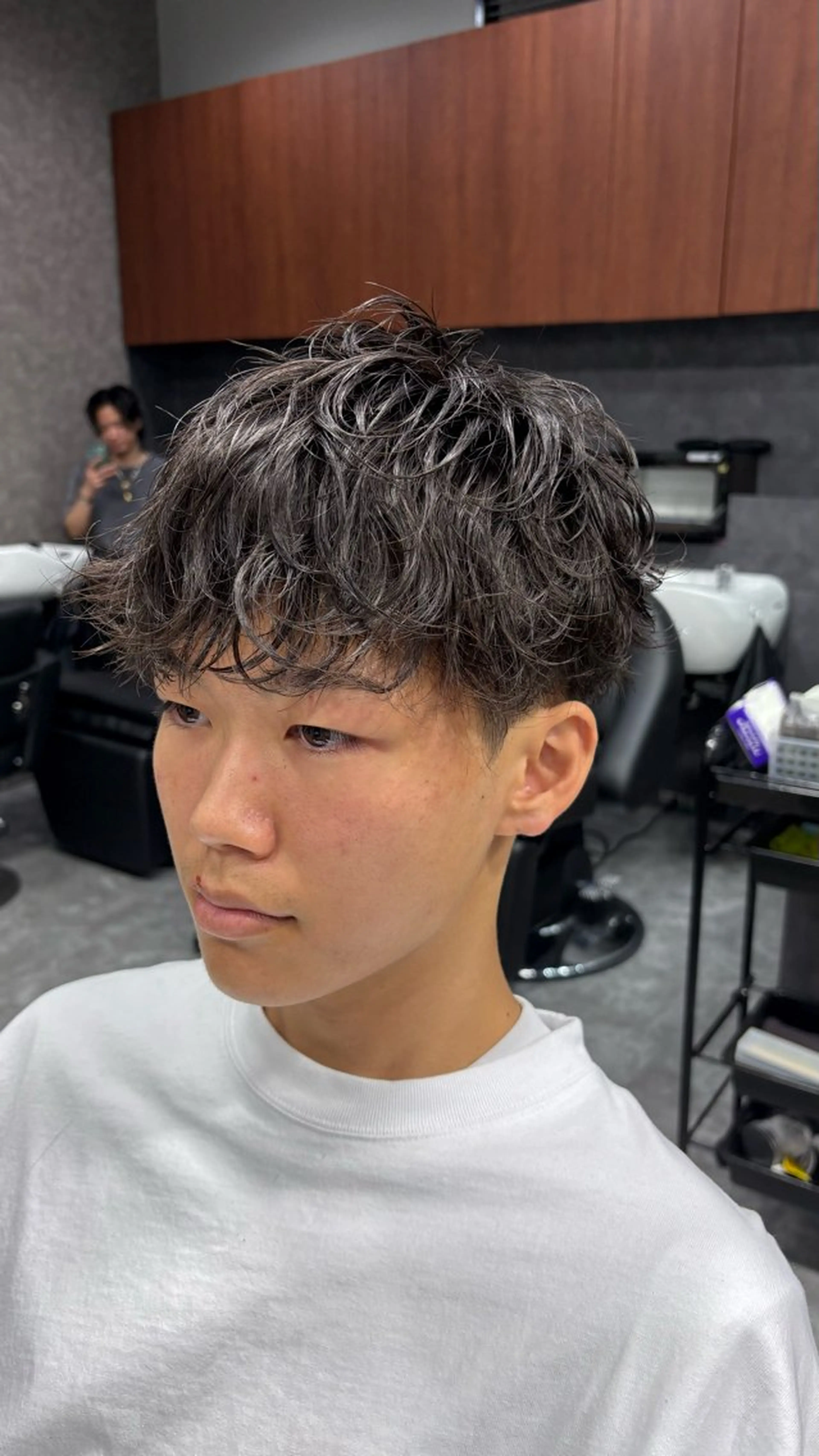メンズ センターパート フェザーパーマ マッシュ メンズパーマ Hair Salon LUCEY所属・メンズカット/パー マ/川越/成田最のヘアスタイル